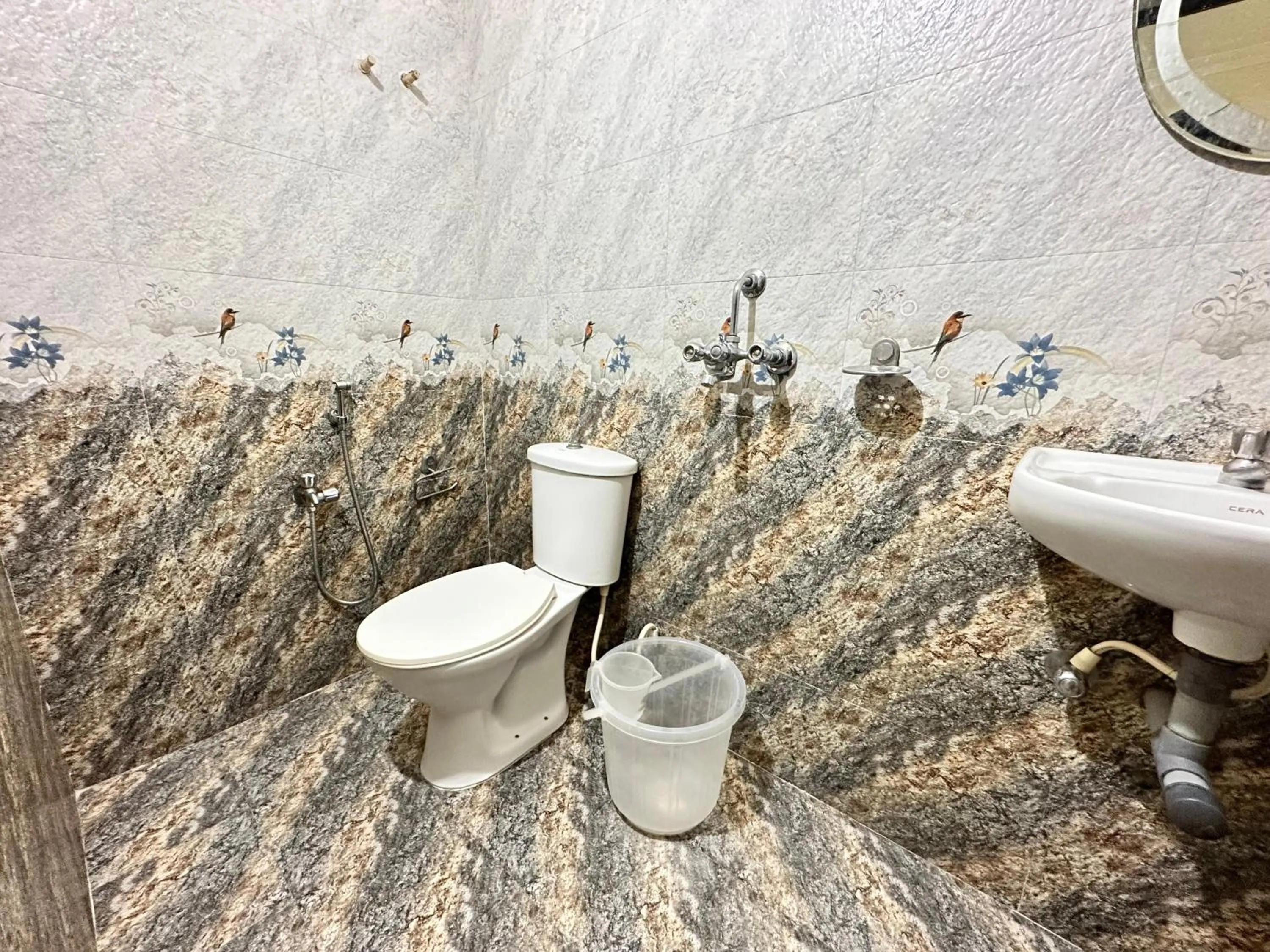 Bathroom in Hotel Leela Inn