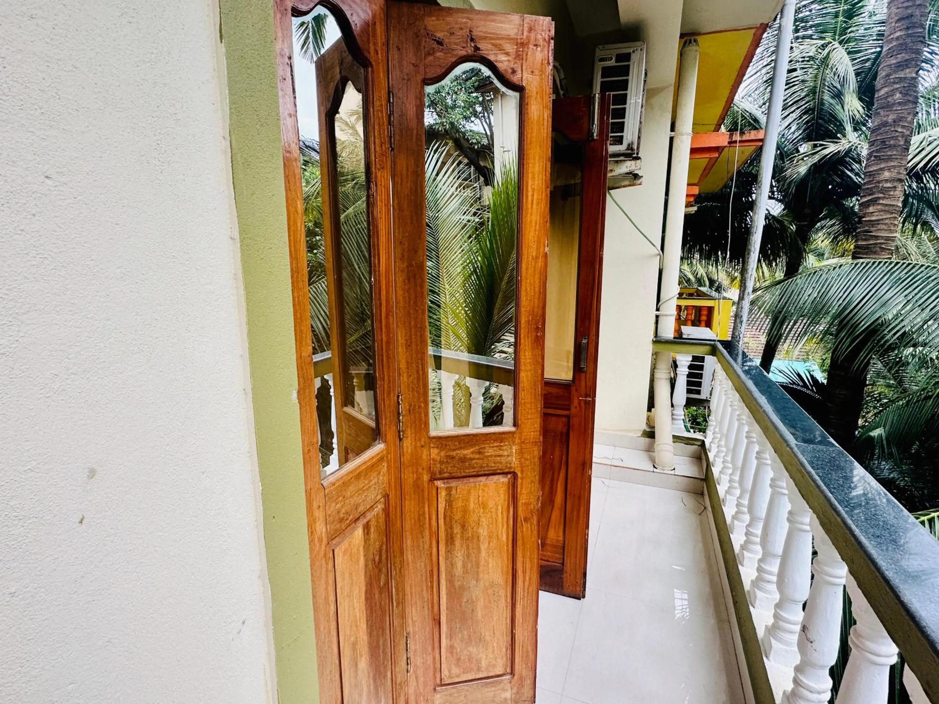 Balcony/Terrace in Hotel Leela Inn