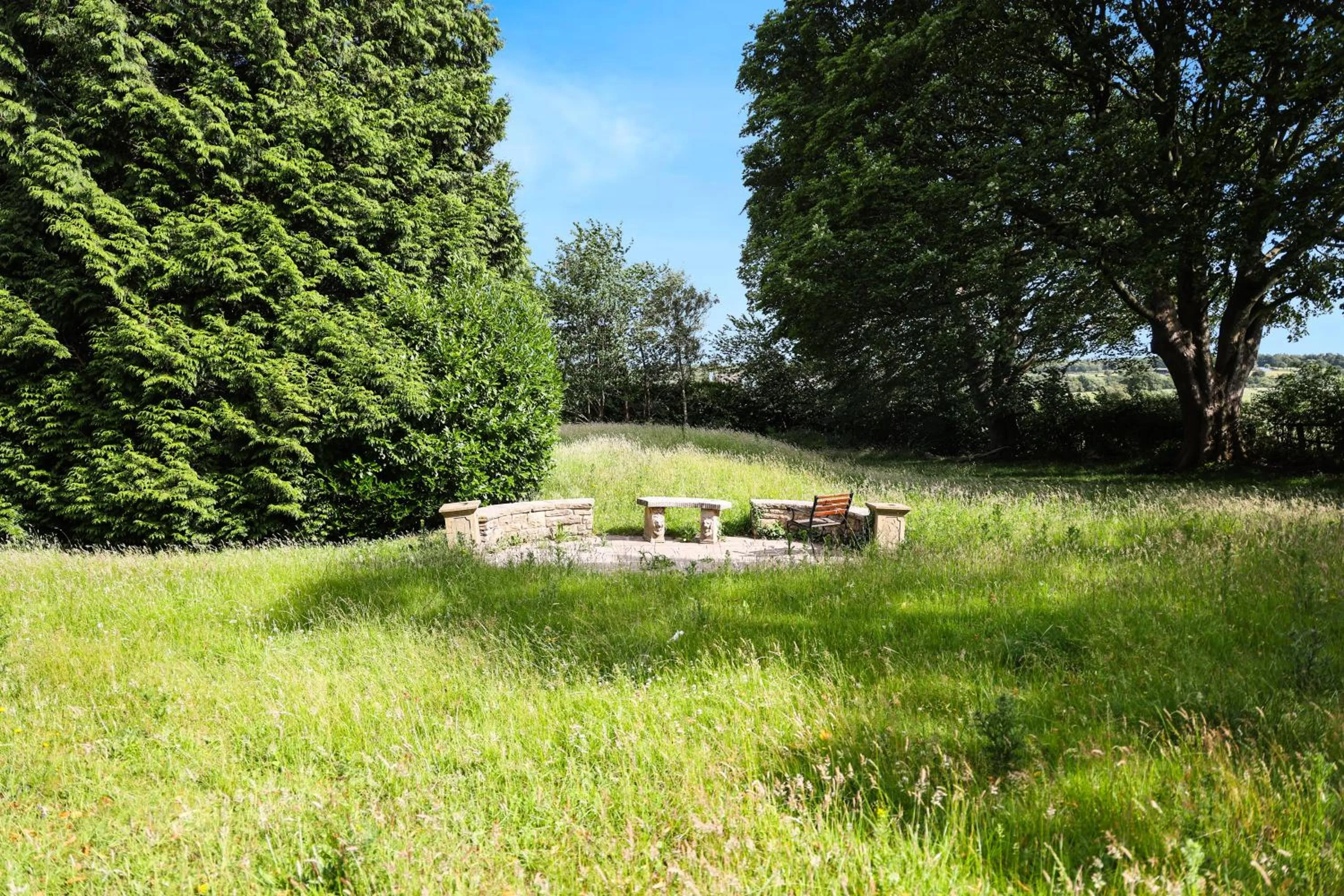 Natural landscape in OYO Tong Park Hotel