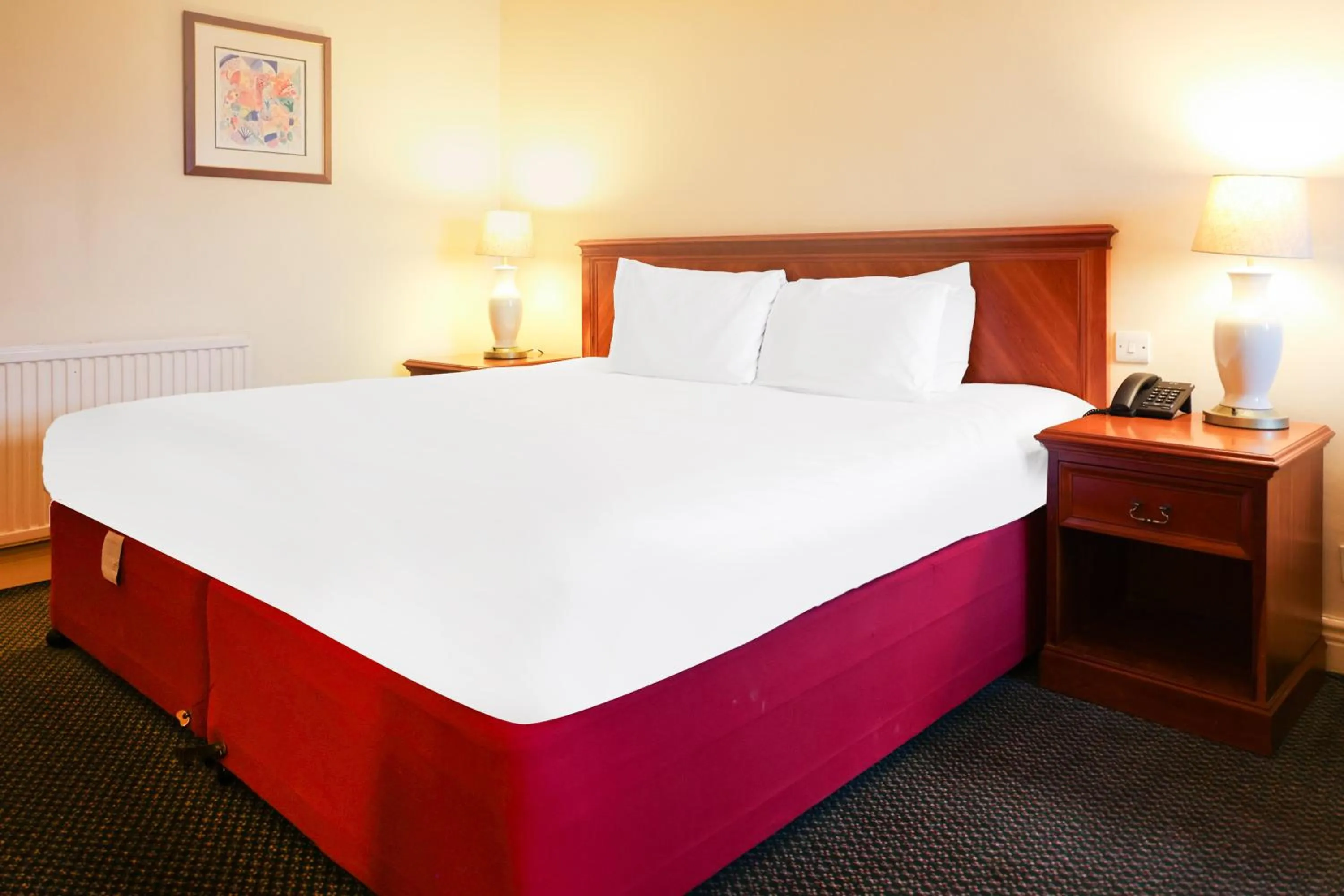 Bedroom, Bed in OYO Tong Park Hotel