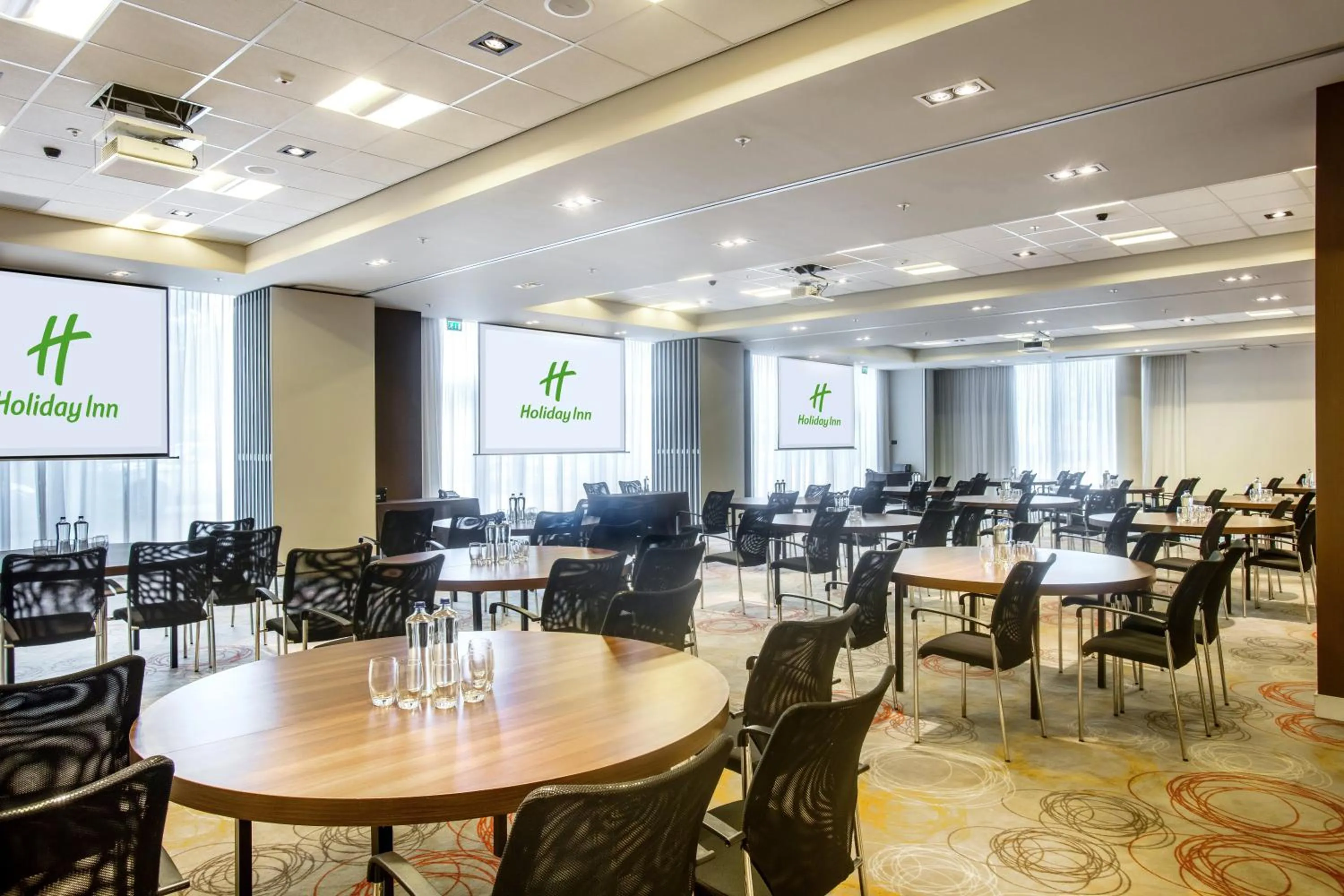 Meeting/conference room in Holiday Inn Amsterdam - Arena Towers by IHG