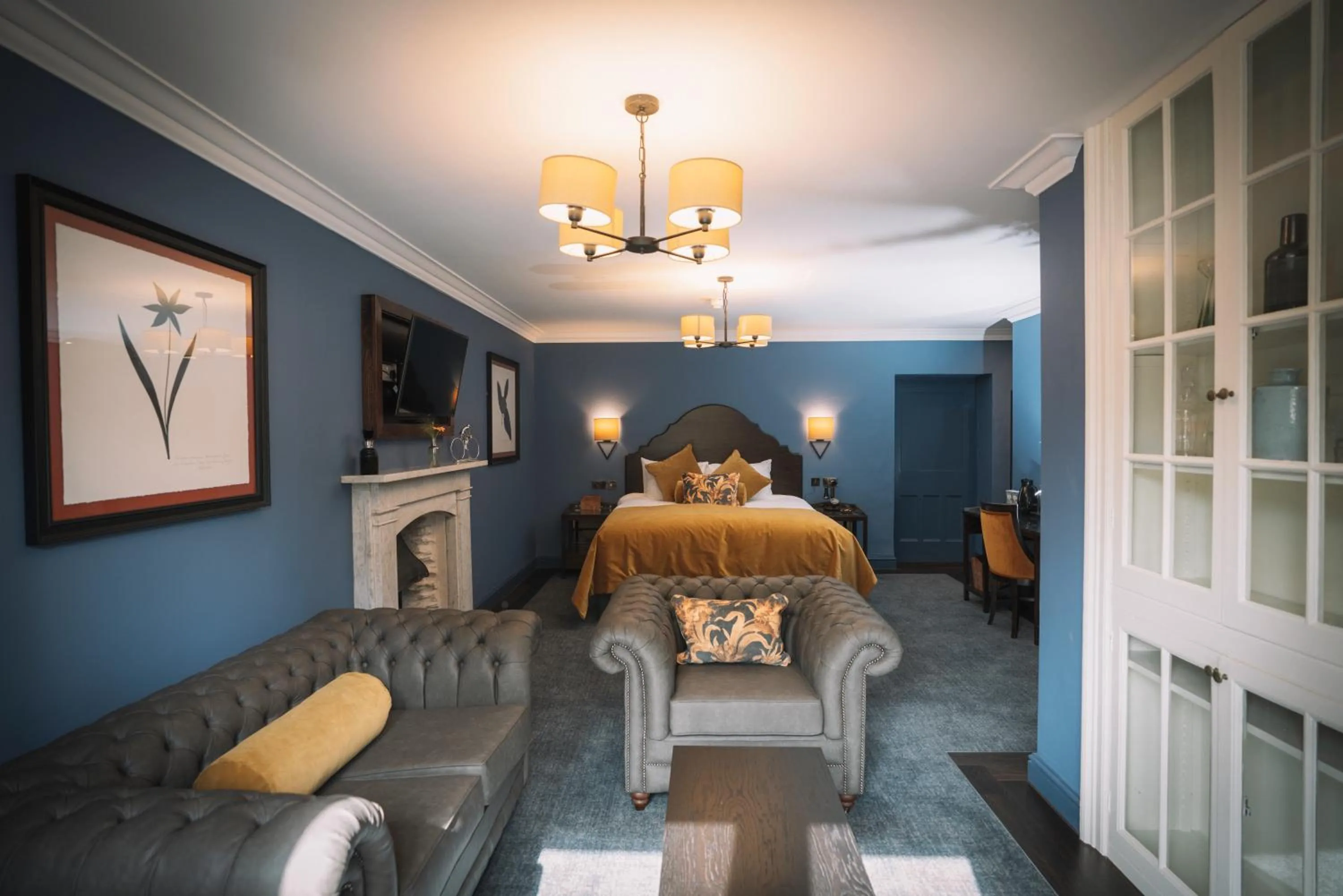 Bed in Bridge House Hotel & Silver Howe View Cottage