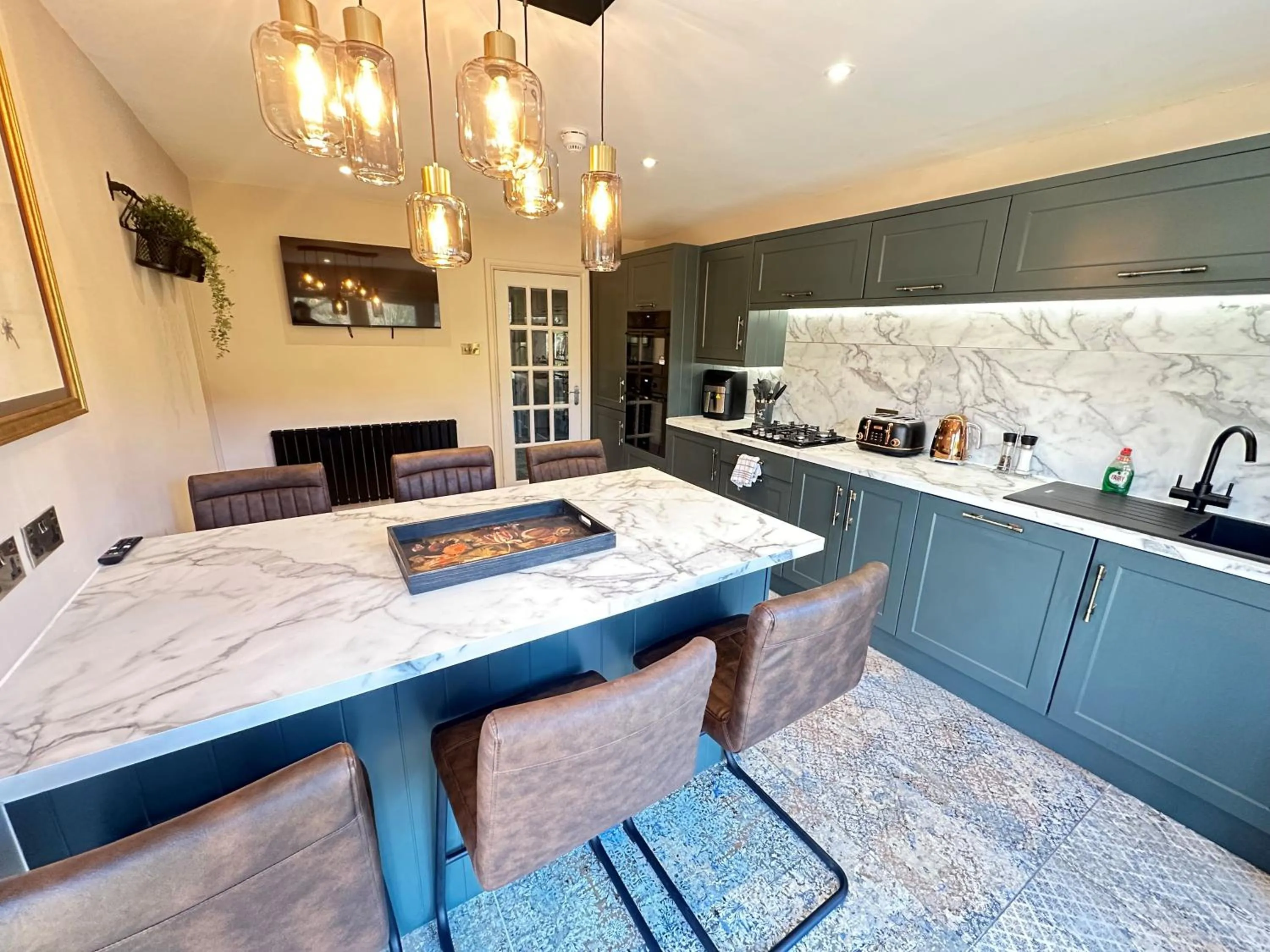 Bridge House Hotel & Silver Howe View Cottage