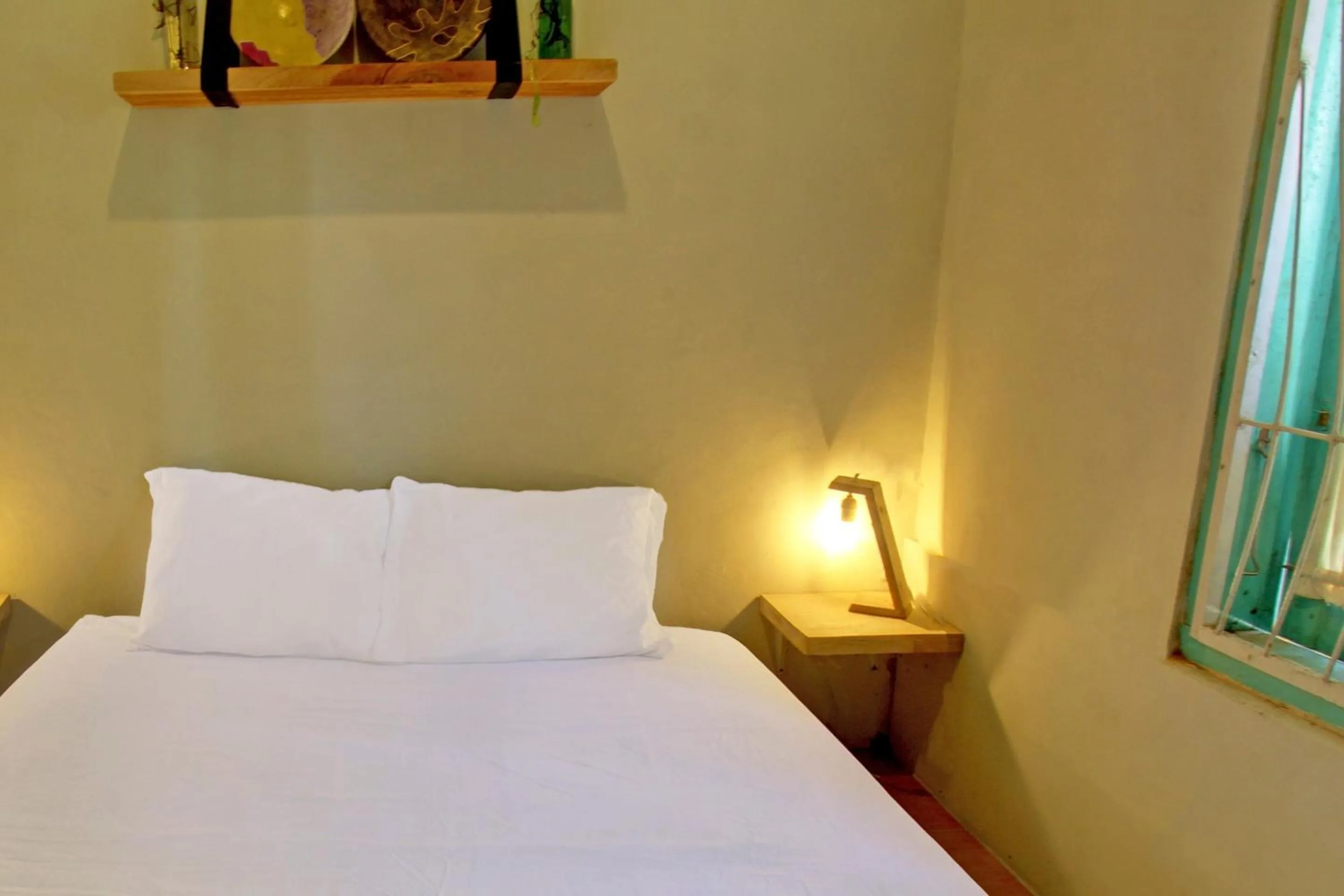 Bedroom, Bed in OYO 92825 Kamar Lombok