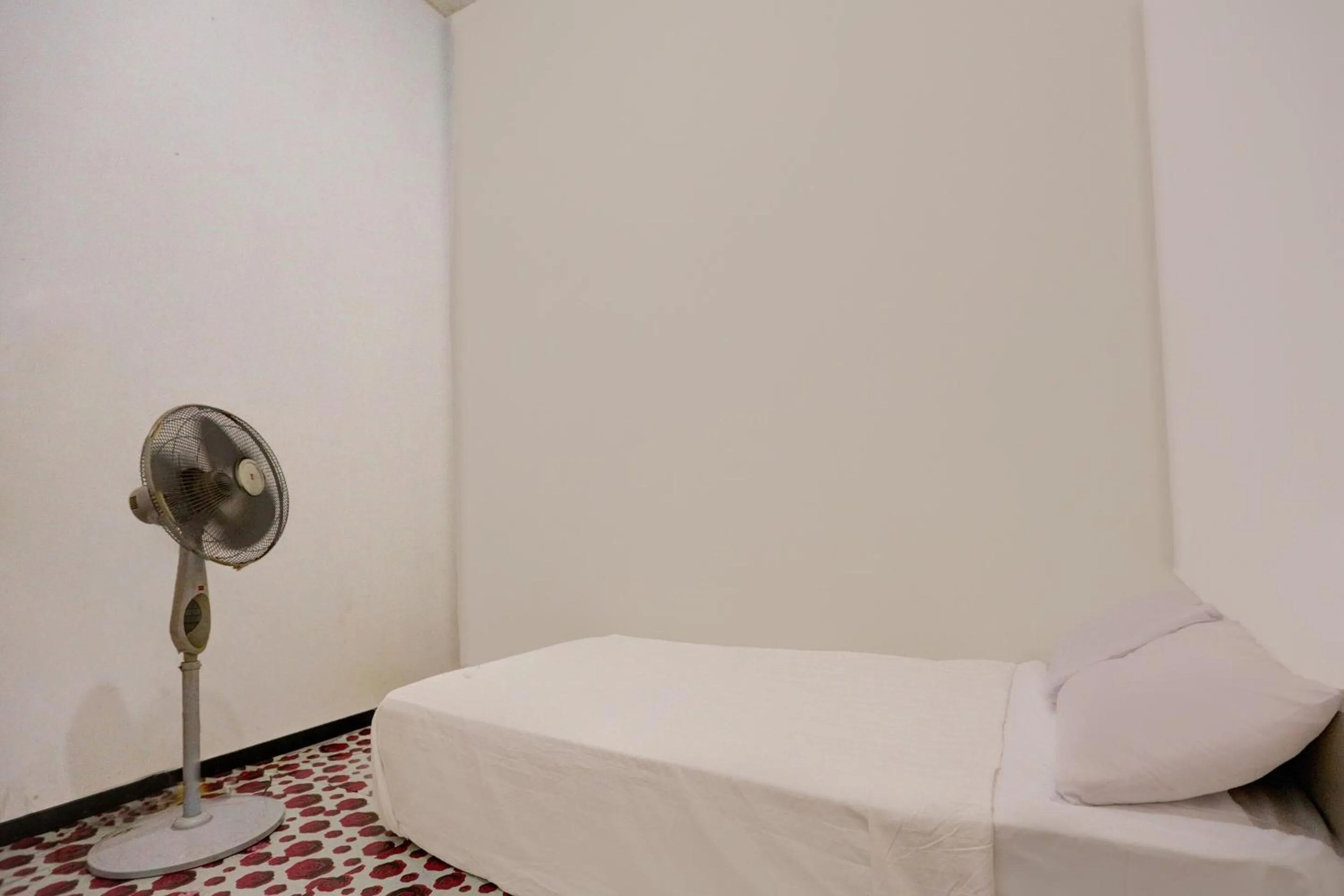 Bedroom, Bed in Hotel O Josua Passing Stay