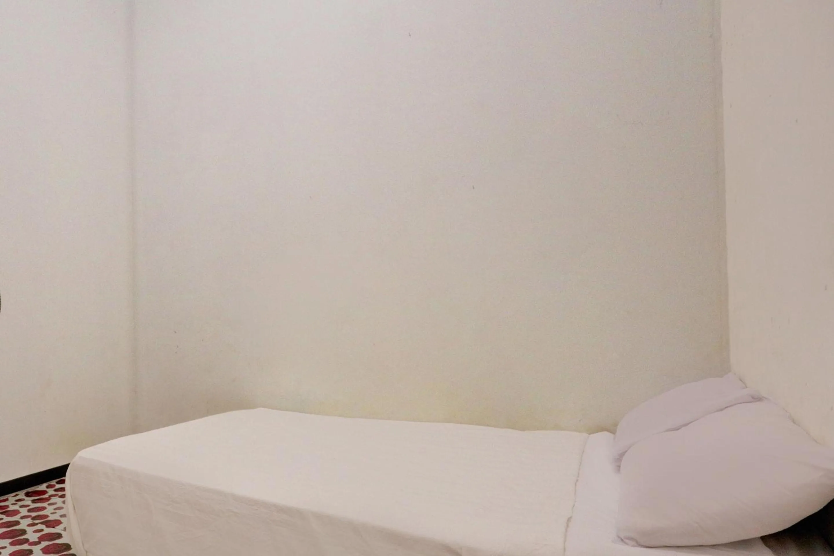 Bedroom, Bed in Hotel O Josua Passing Stay