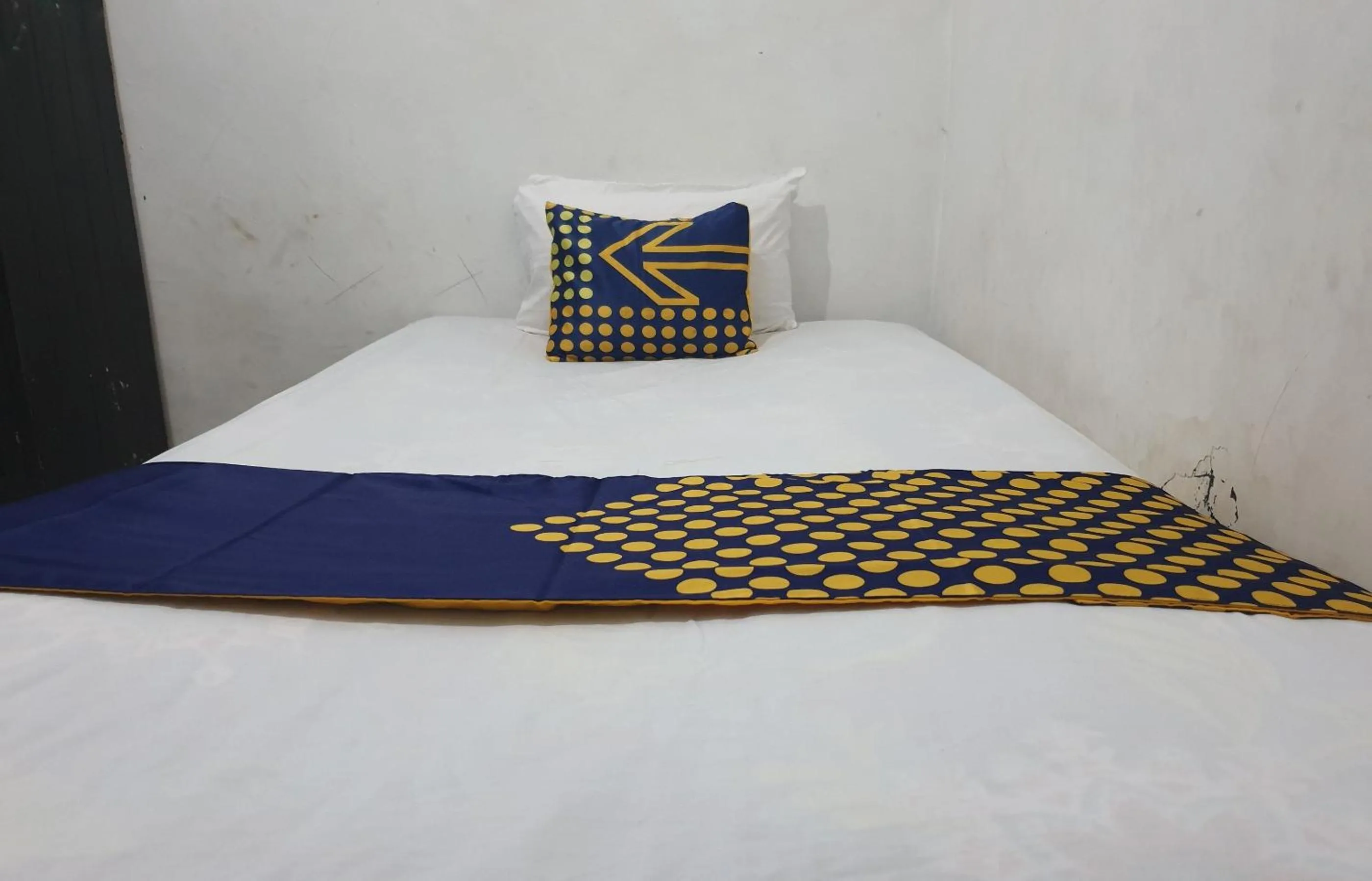 Bedroom, Bed in OYO Life 92842 Homestay Balearjosari