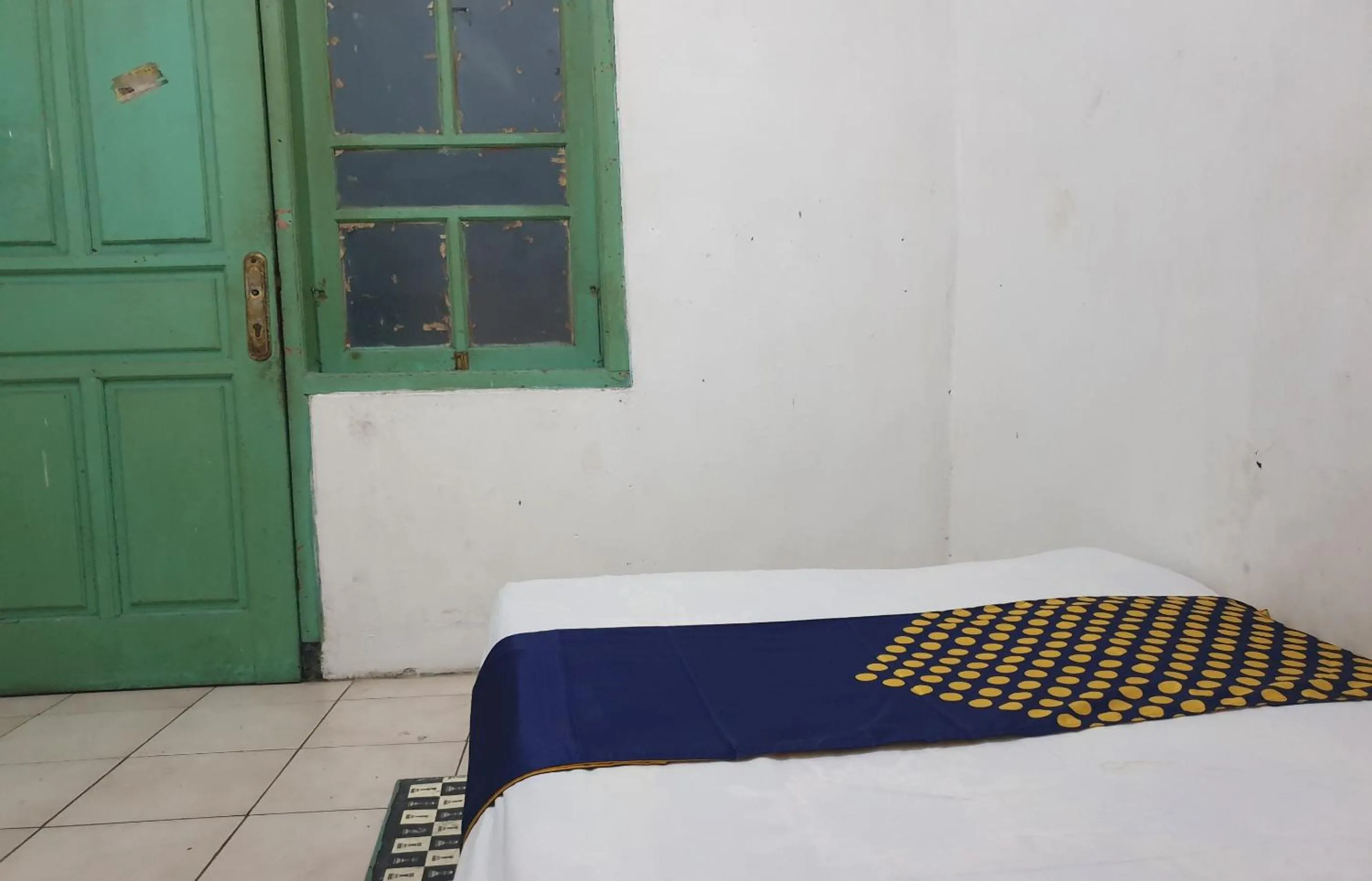 Bedroom, Bed in OYO Life 92842 Homestay Balearjosari