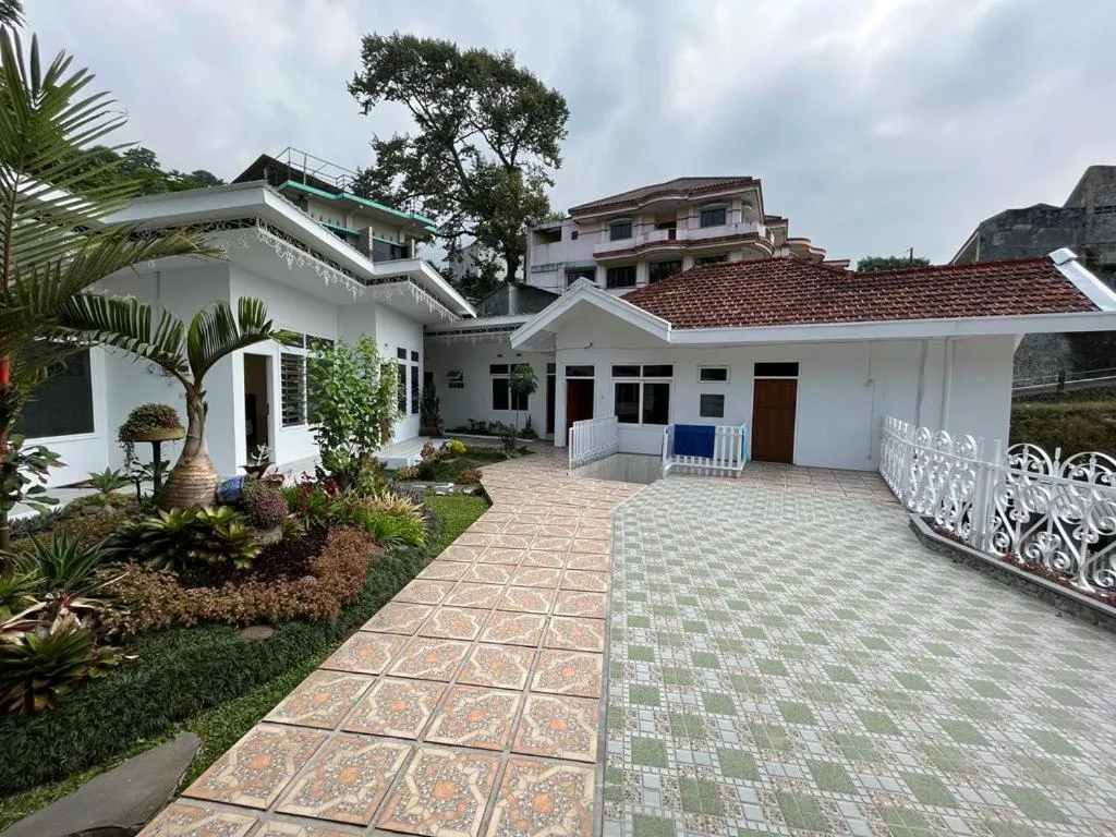 Lobby or reception in OYO LIFE 92844 Penginapan Cibodas