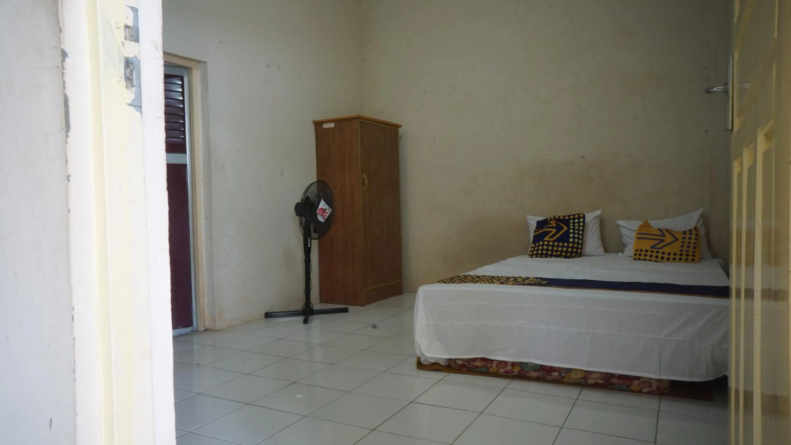 Bedroom, Bed in Hotel O Hunian 99