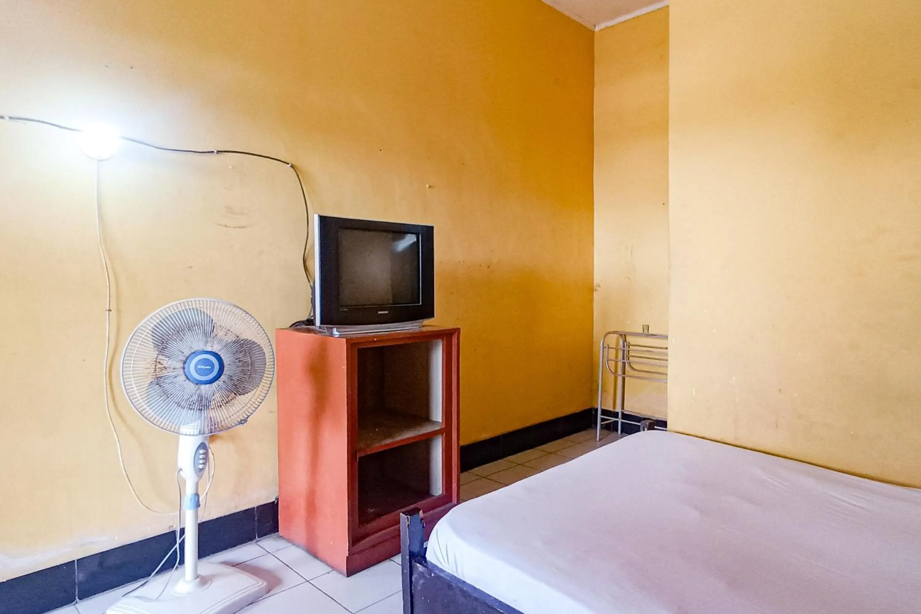 Bedroom, Bed in Hotel Dienda Hayu