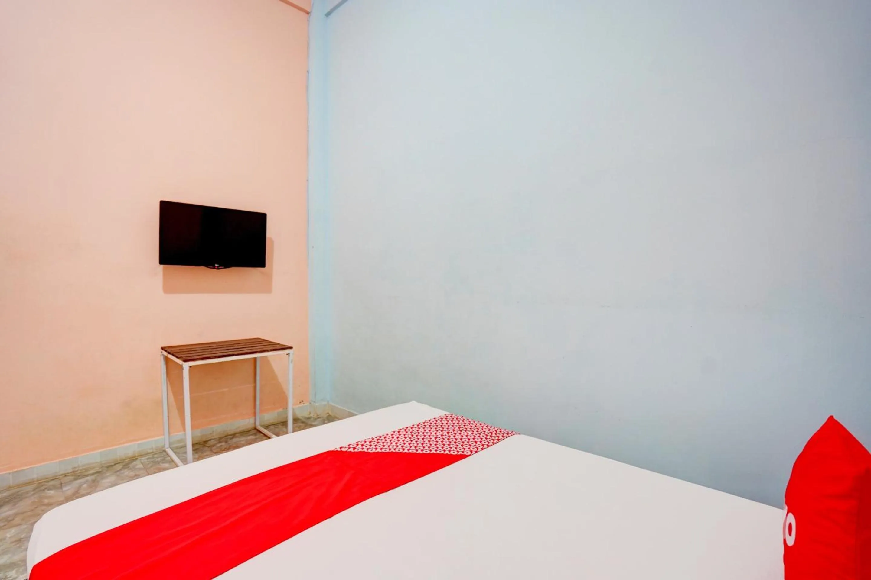 Bedroom, Bed in Hotel O Senja Syariah