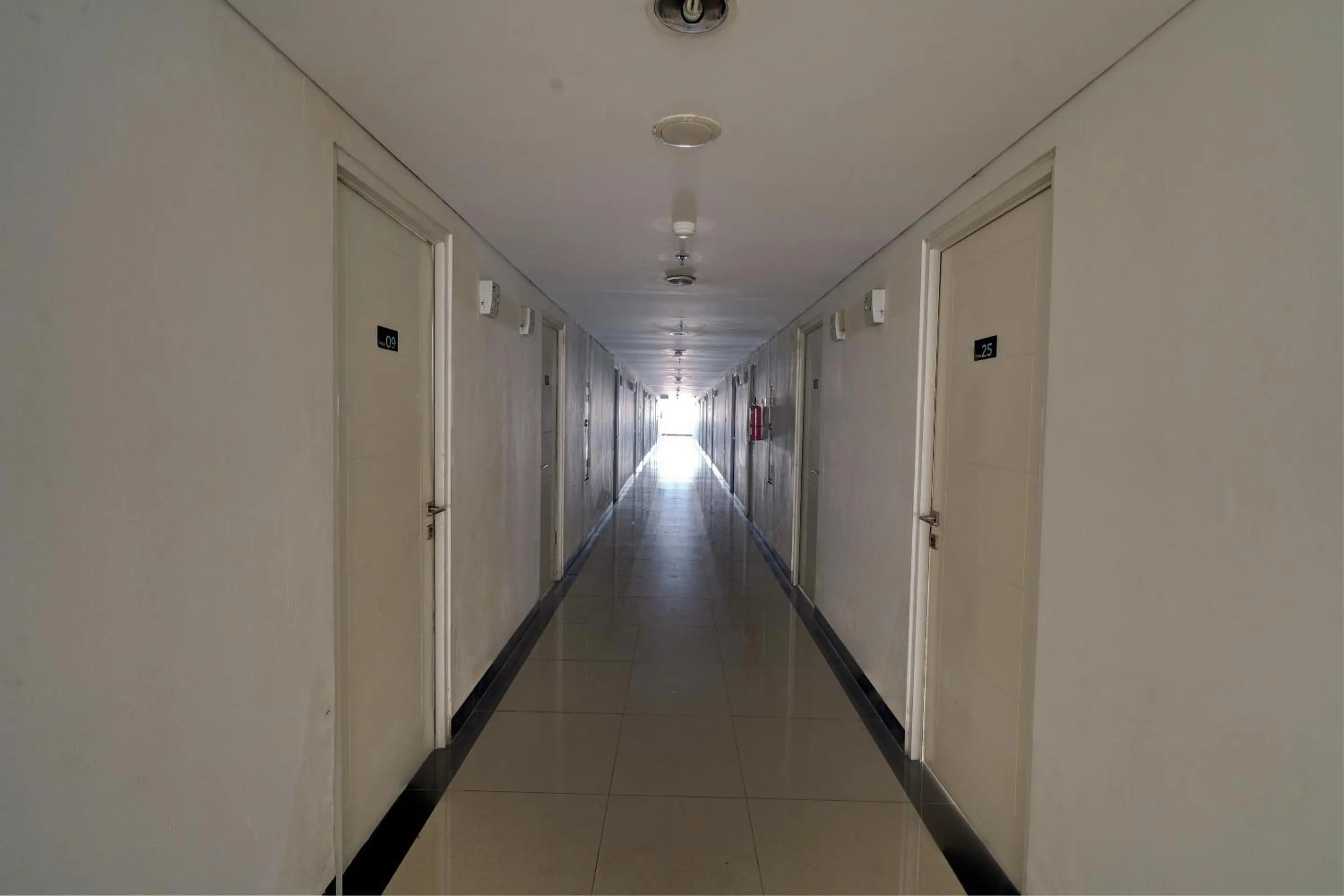 Lobby or reception in Collection O 92870 Apartement Grand Sentraland Karawang By Ipul