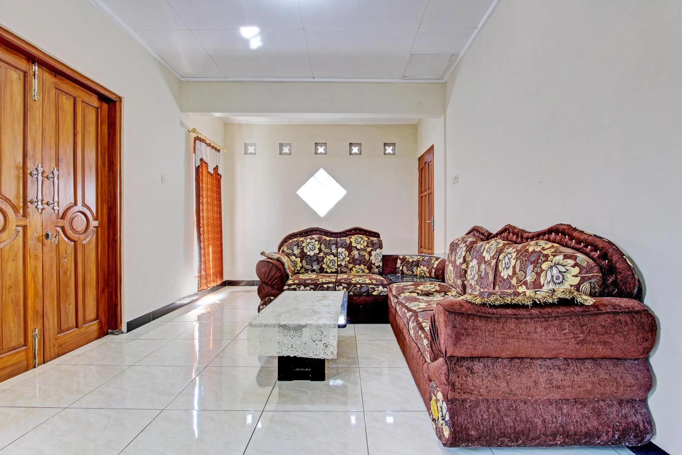 Lobby or reception in OYO 92884 Agustha Homestay