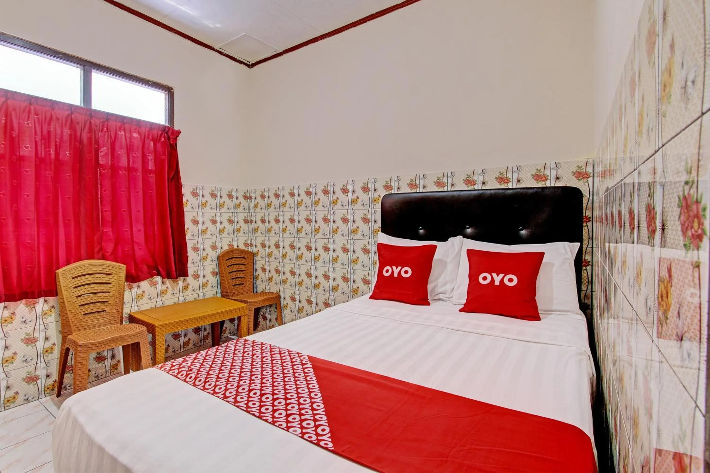 Bedroom, Bed in OYO 92884 Agustha Homestay