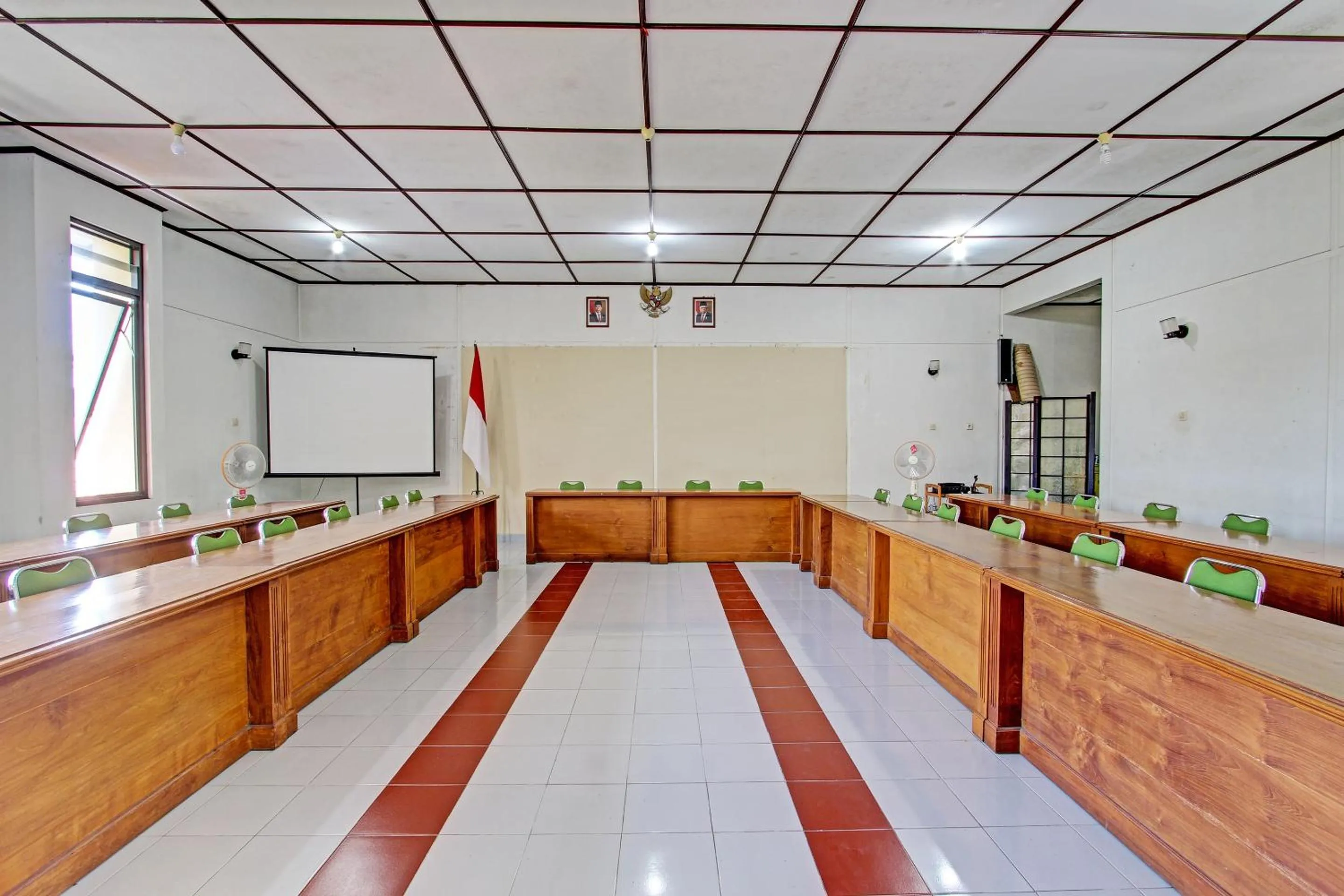 Lobby or reception in Hotel O Satriafi 2 Hotel