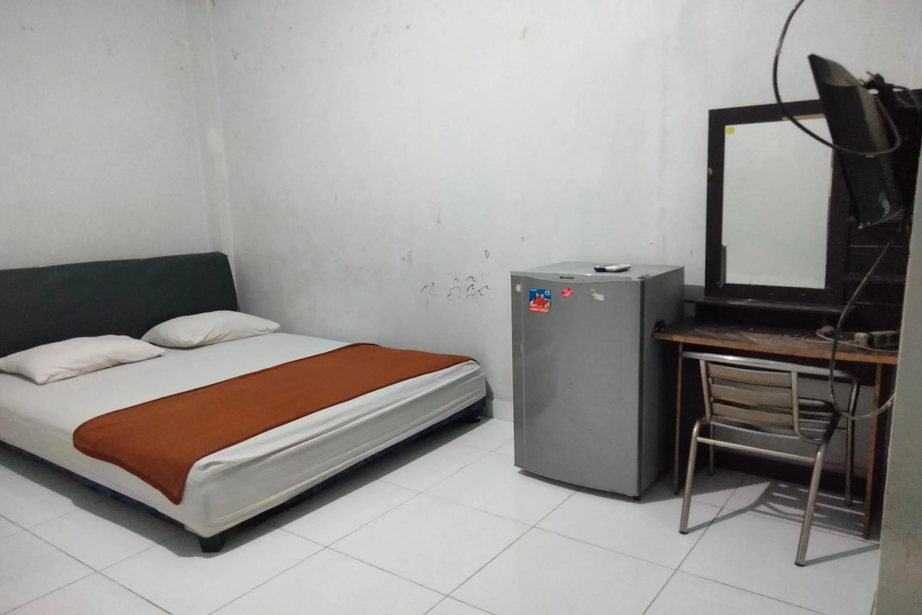Hotel O Losmen Bahalap Syariah MarabahanNearSiring Marabahan (Ulek Barito)