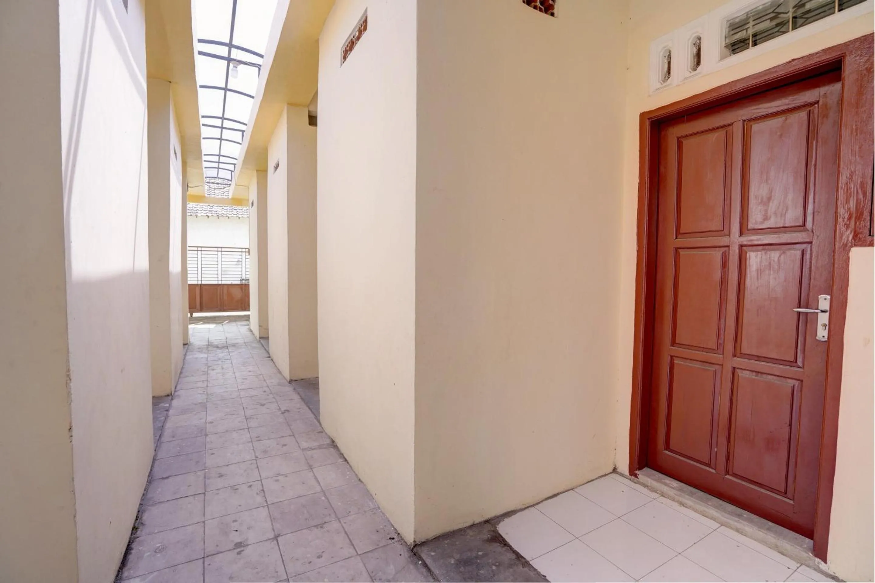 Lobby or reception in Hotel O Sunyoto Homestay Syariah