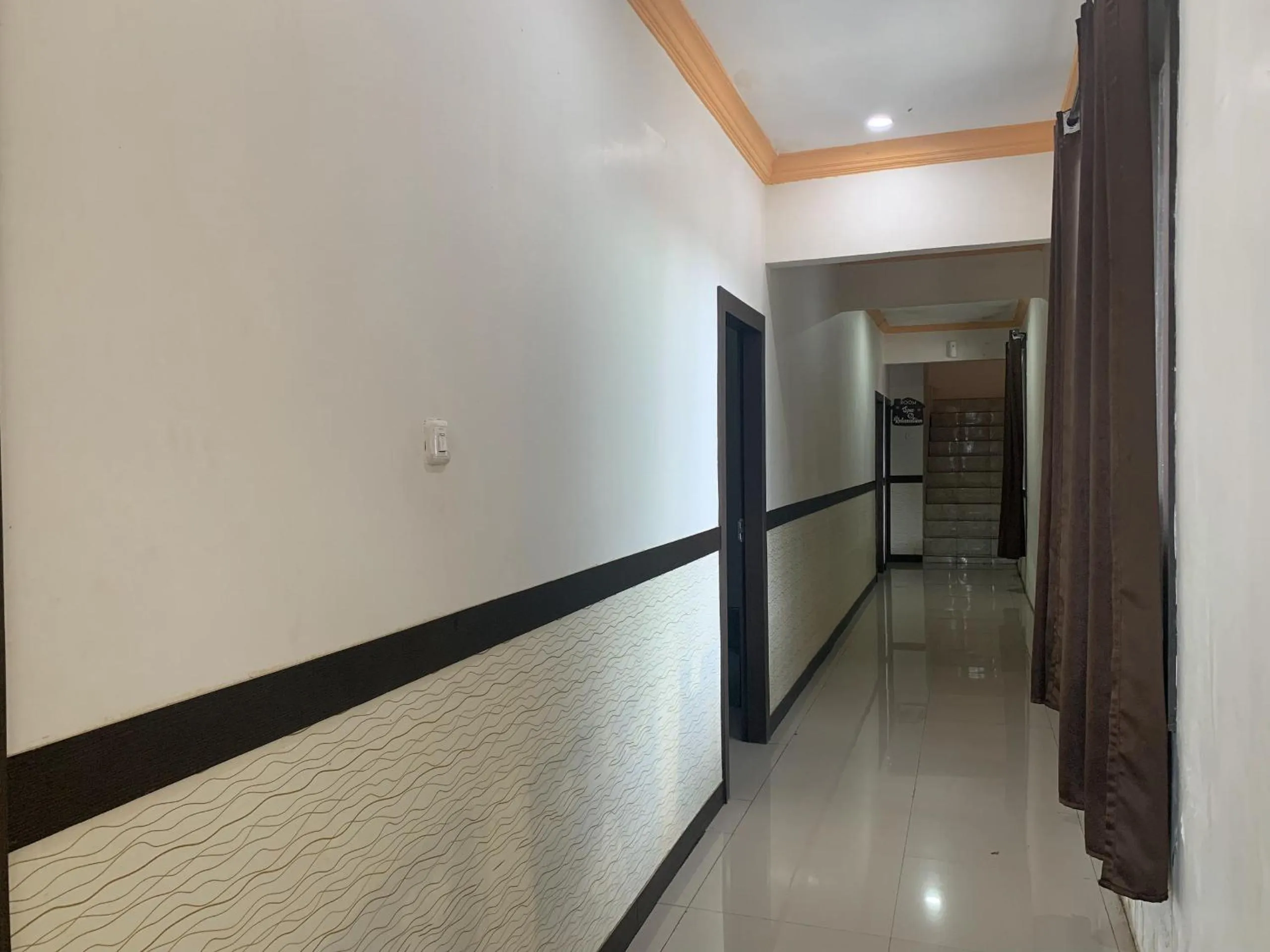 Lobby or reception in Hotel O Penginapan Laota Syariah Near Rumah Sakit Islam Faisal Makassar