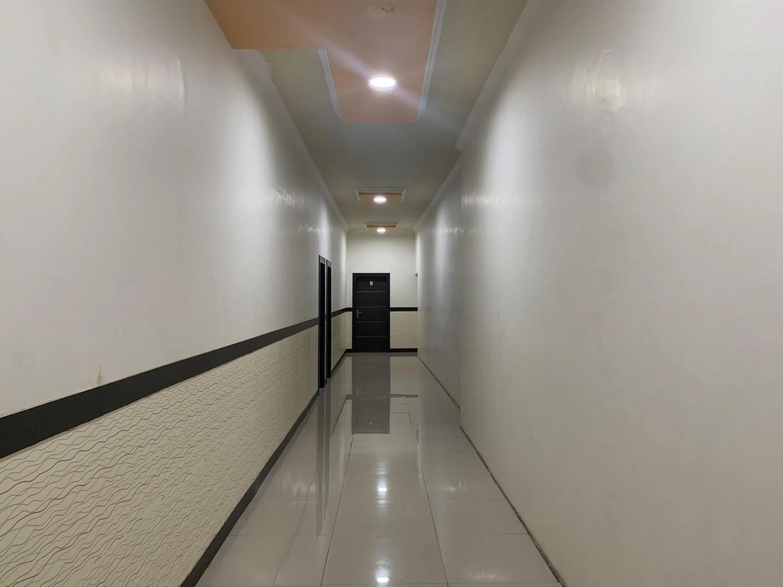 Lobby or reception in Hotel O Penginapan Laota Syariah Near Rumah Sakit Islam Faisal Makassar