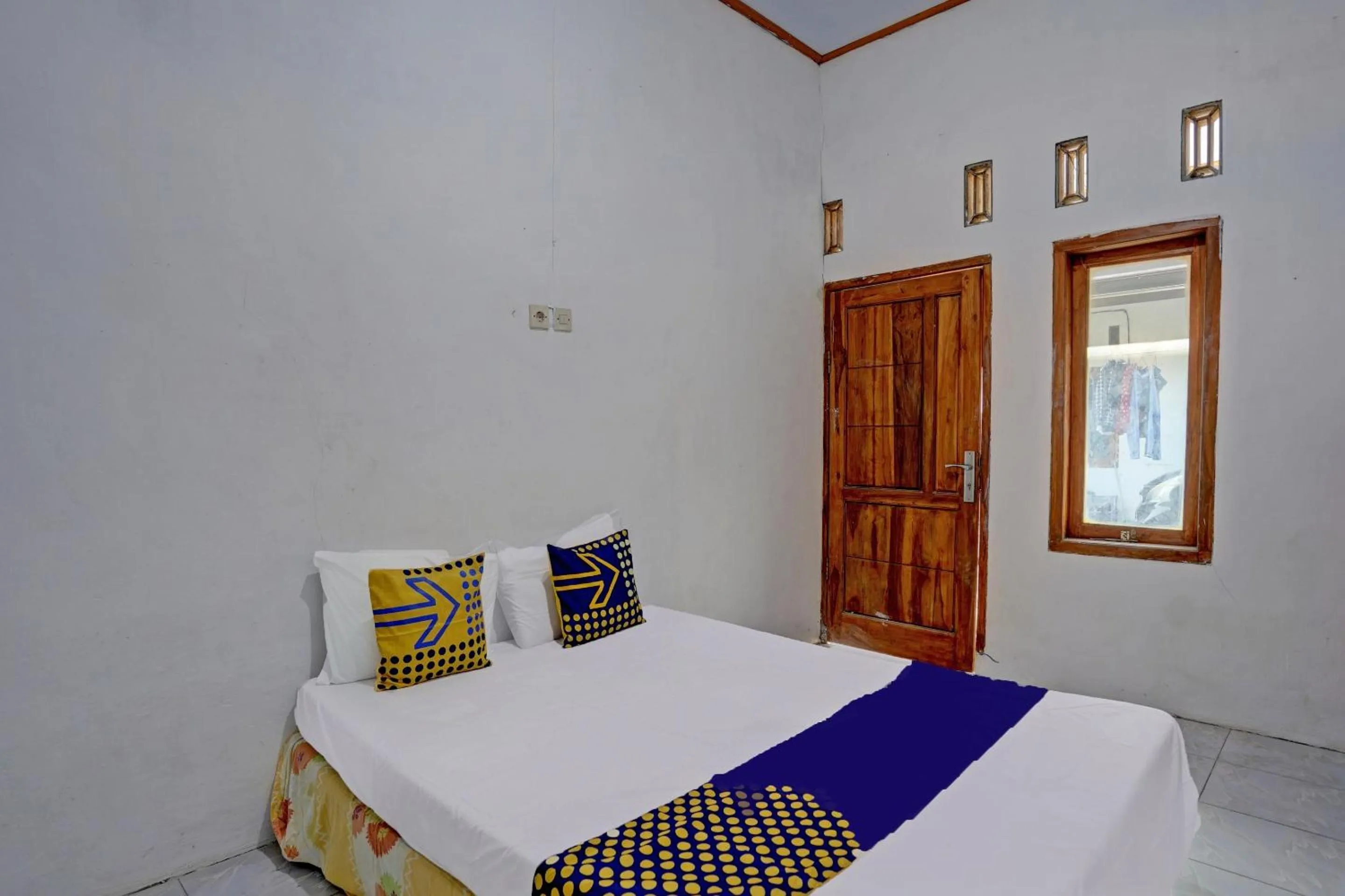 Bedroom, Bed in Hotel O Surya Indah Homestay Syariah