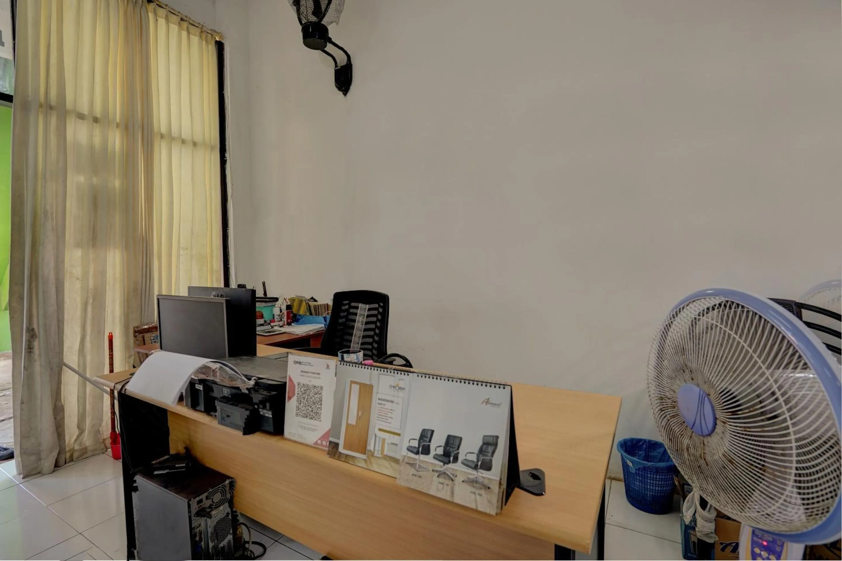 Lobby or reception in Hotel O Sahabat Syariah Near Plasa Telkom Bawean