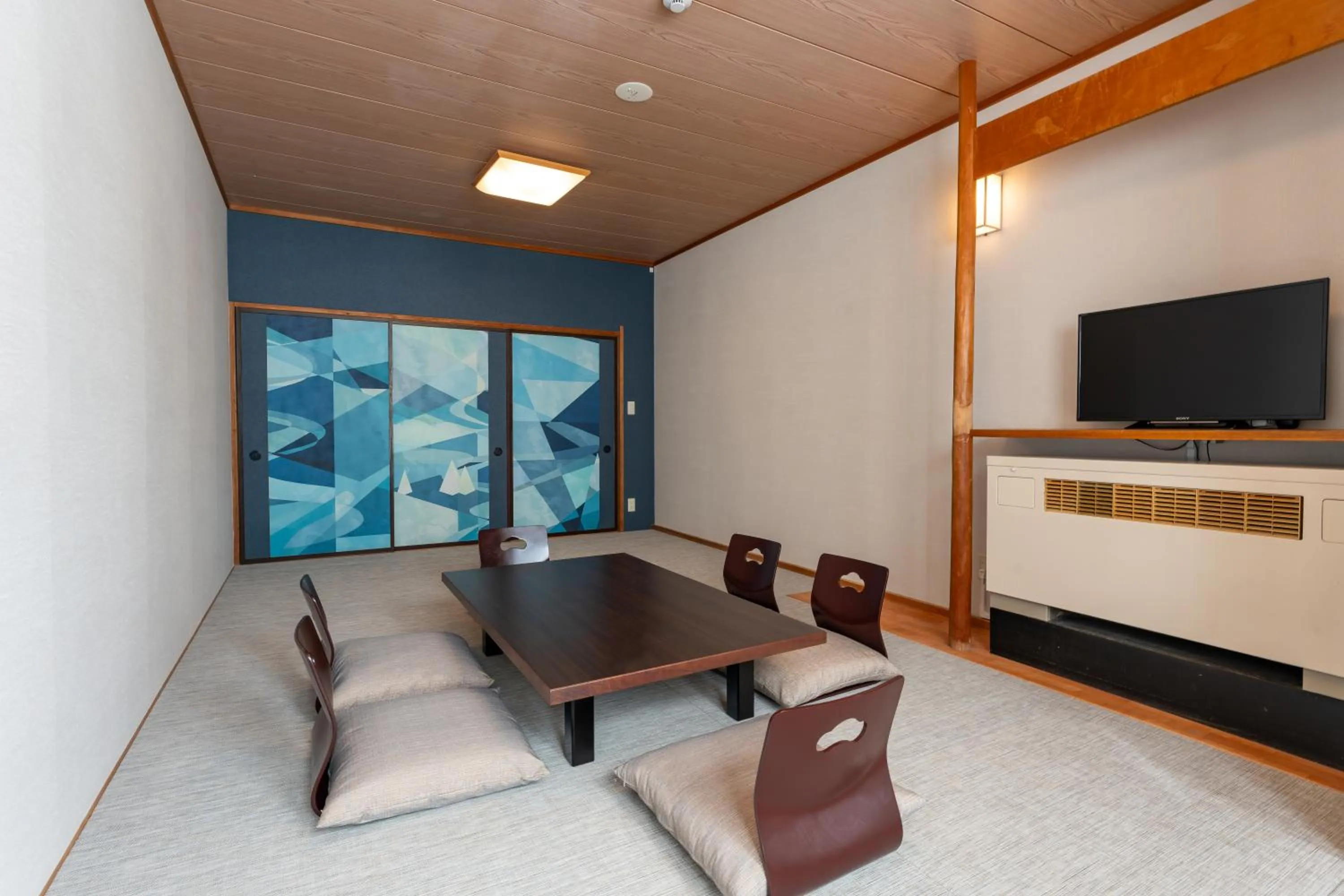 Photo of the whole room in KAMENOI HOTEL Kusatsu Yubatake