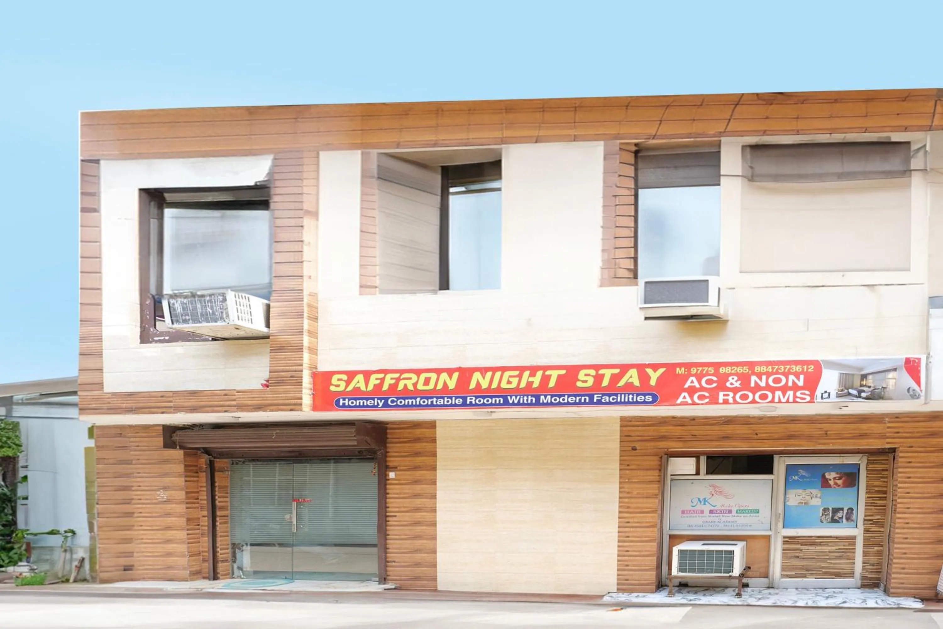 Facade/entrance in Hotel O Saffron Night Stay