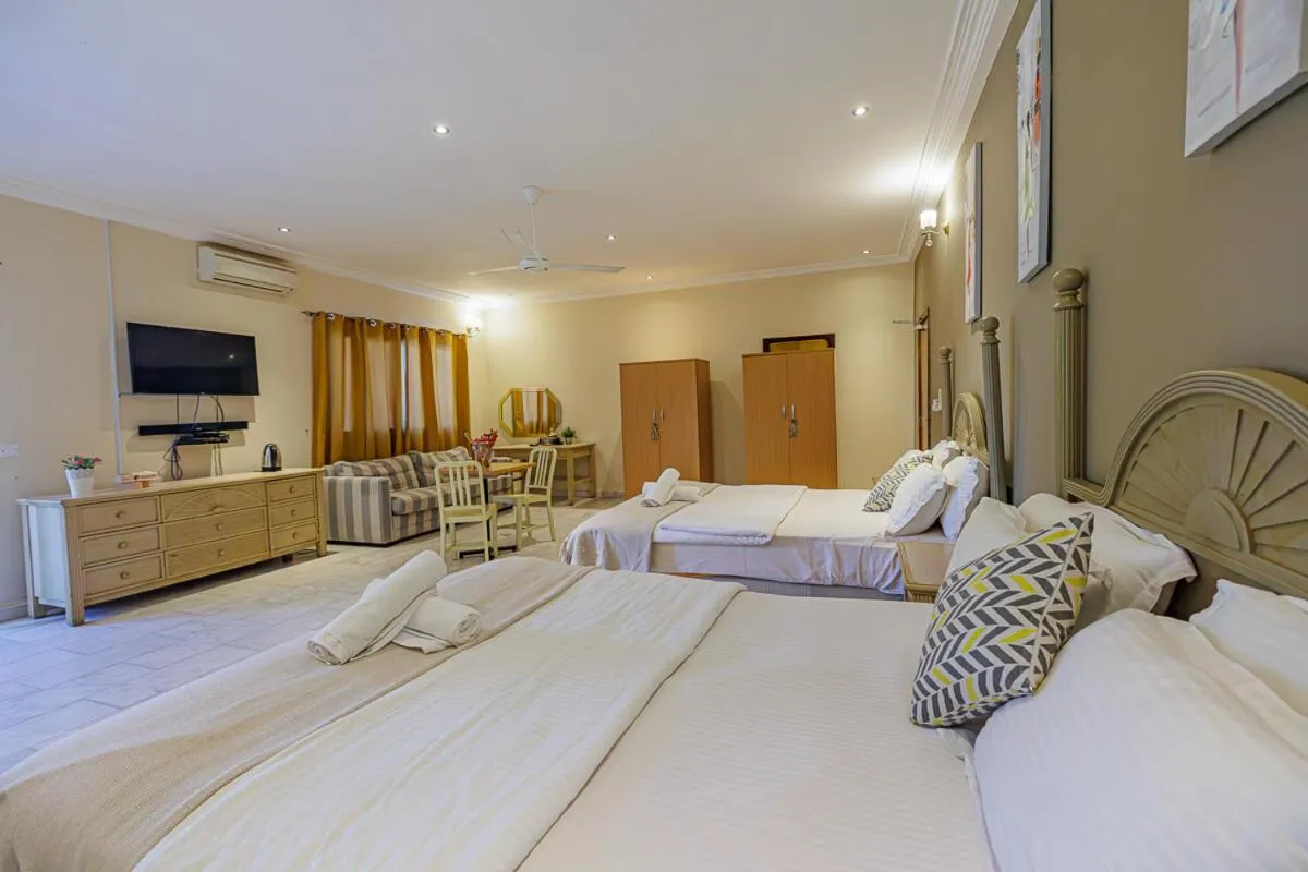 Photo of the whole room, Bed in Ocean Villa Heights