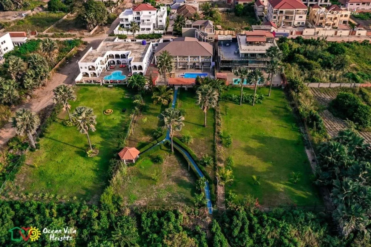 Property building in Ocean Villa Heights