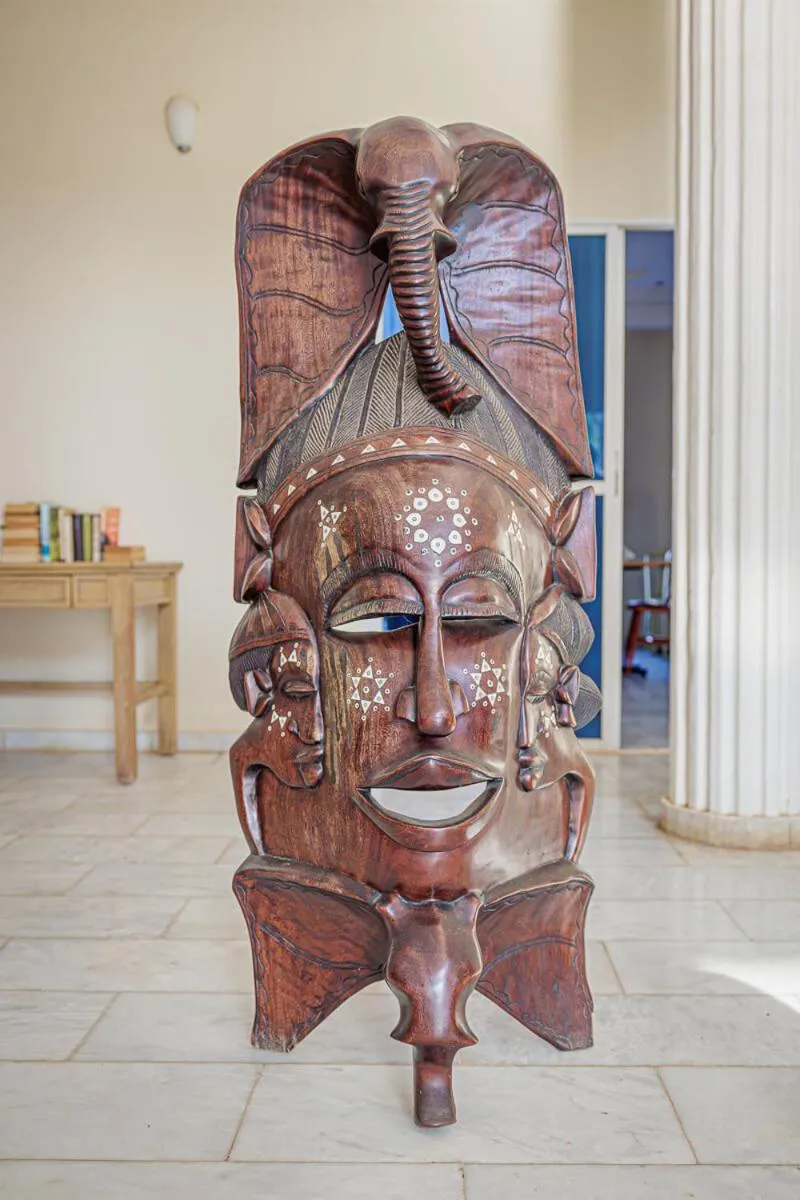 Decorative detail in Ocean Villa Heights