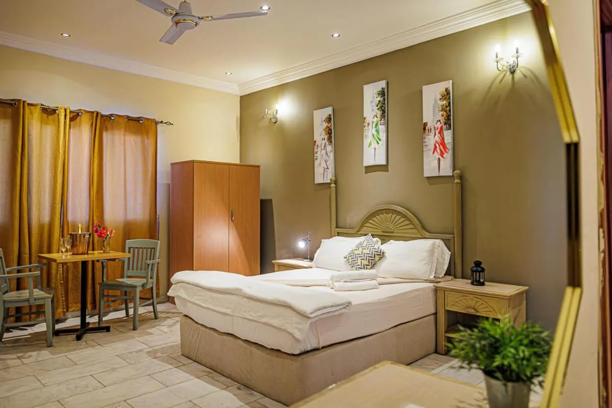 Photo of the whole room, Bed in Ocean Villa Heights