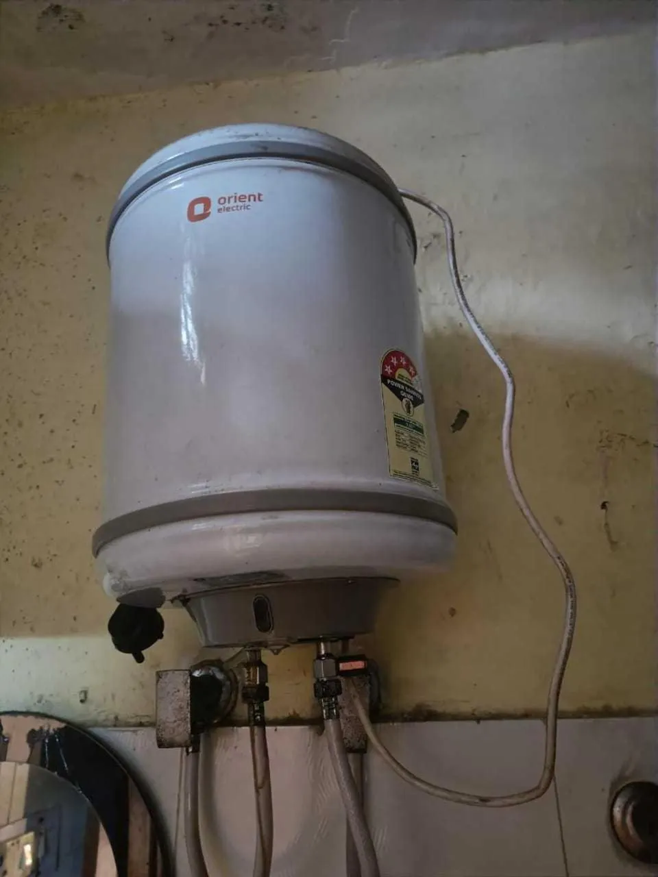 Bathroom in Hotel O POP Star Hotel And Restaurant