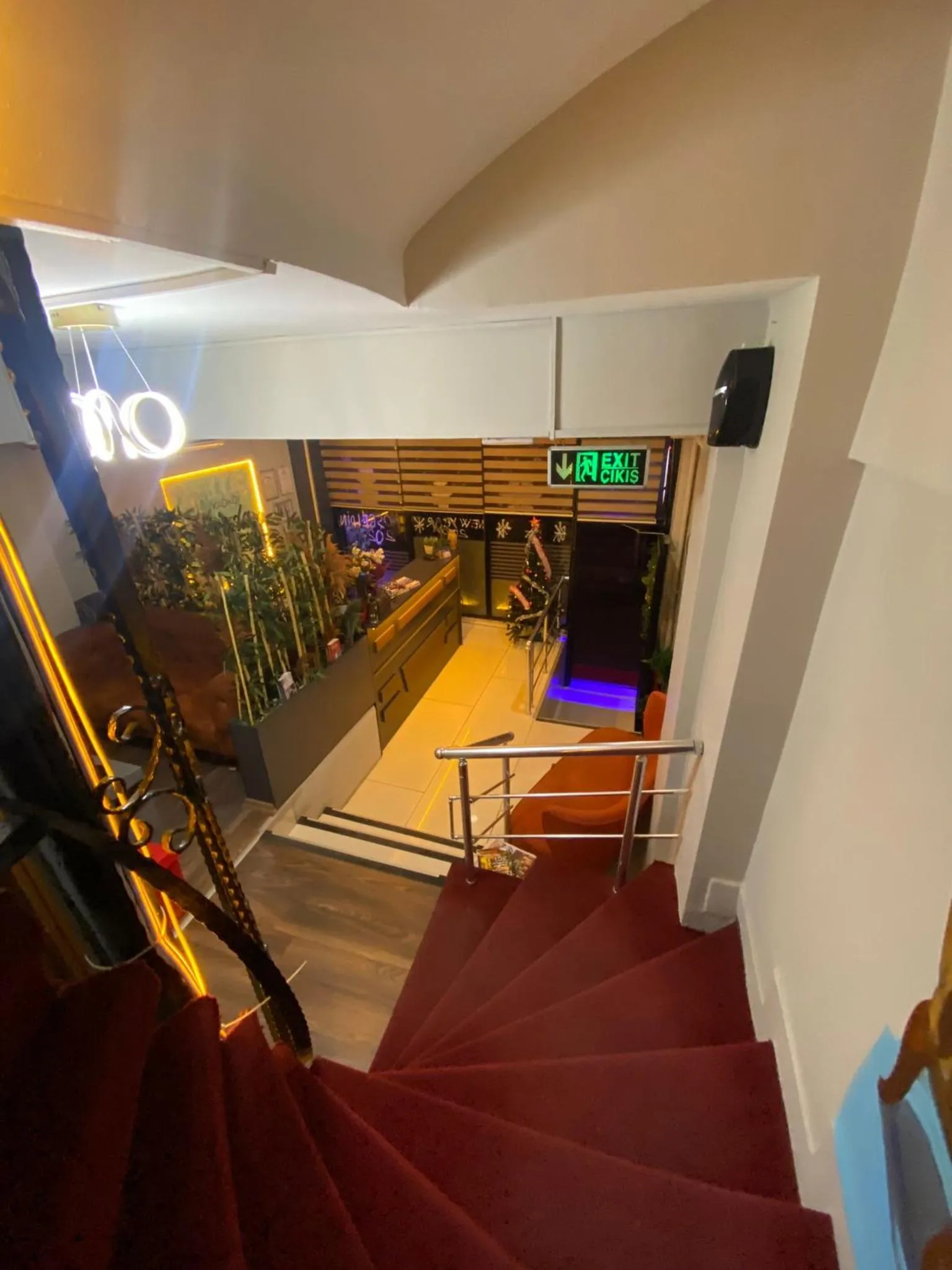 Property building in Kadıköy Linda Hotel