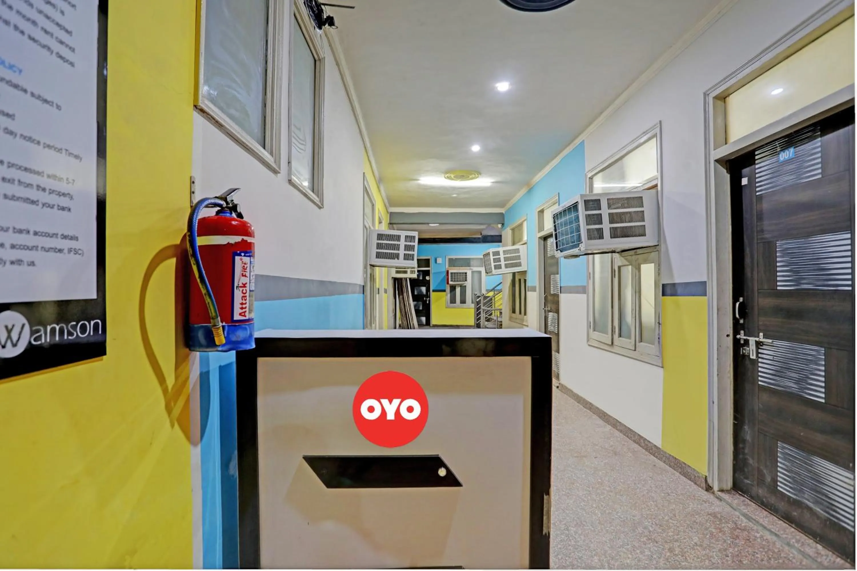 Lobby or reception in Hotel O Wamson Alpha Co living Stays