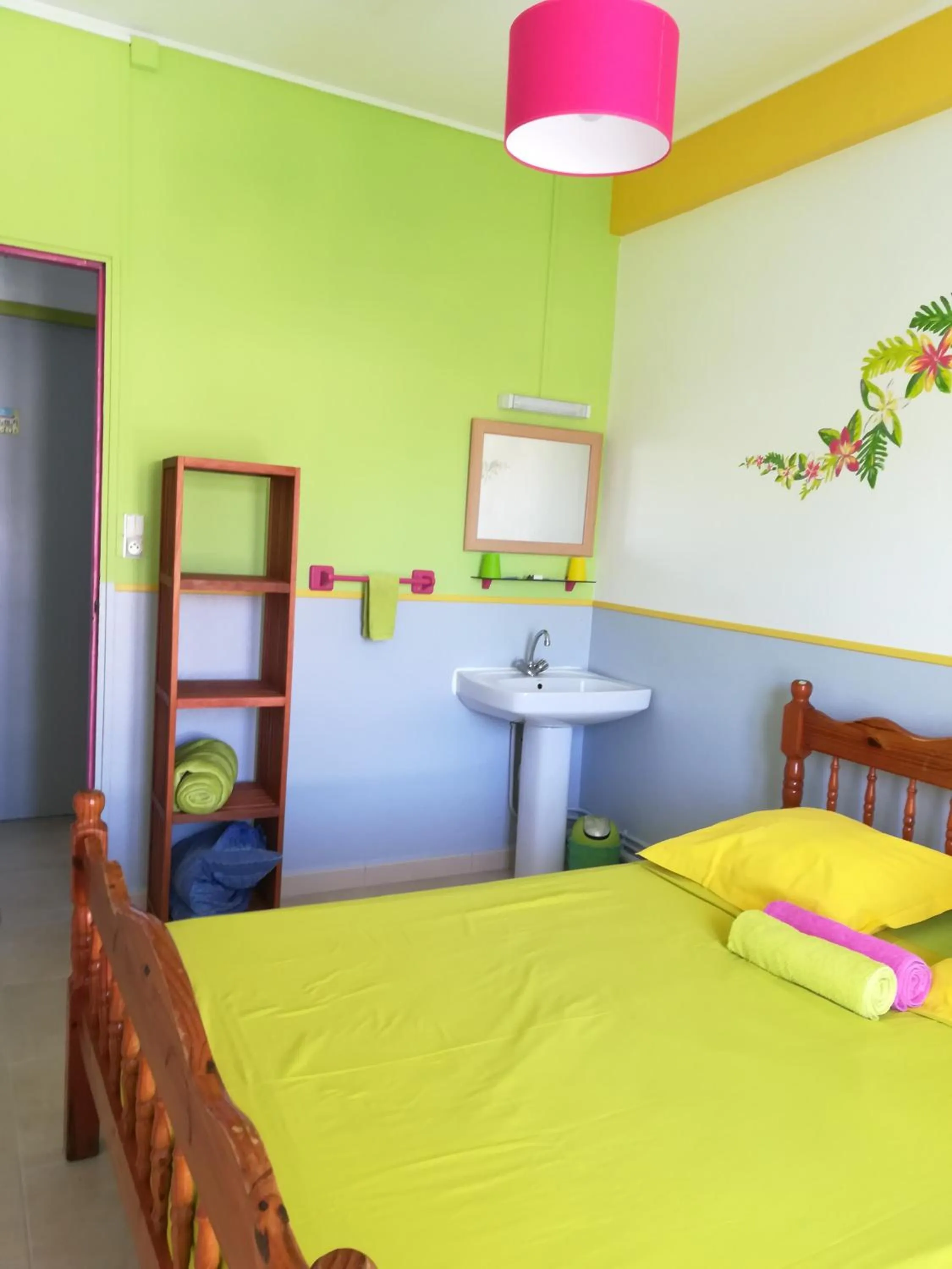 Bed in Hotel De la Plage