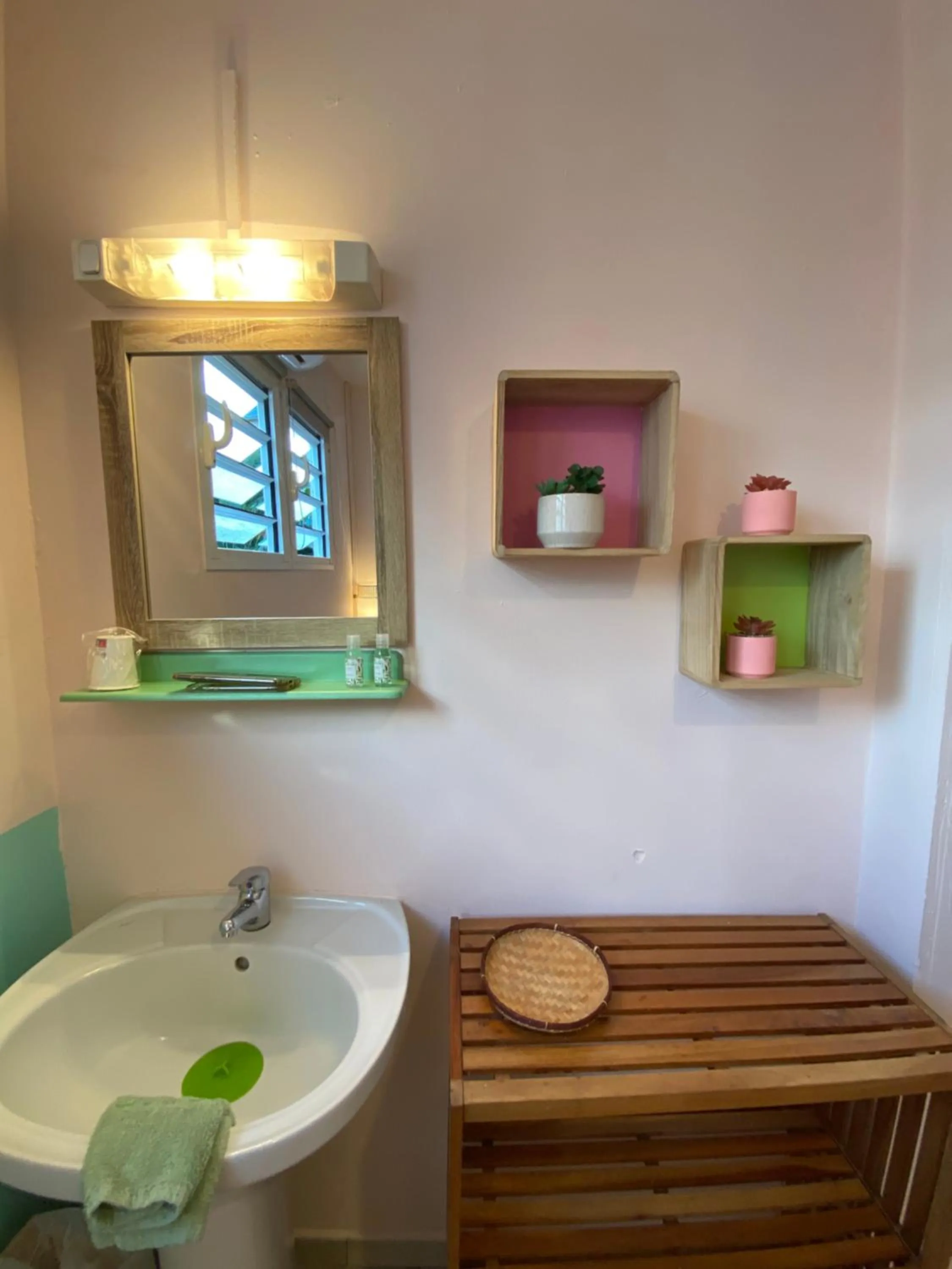 Decorative detail in Hotel De la Plage