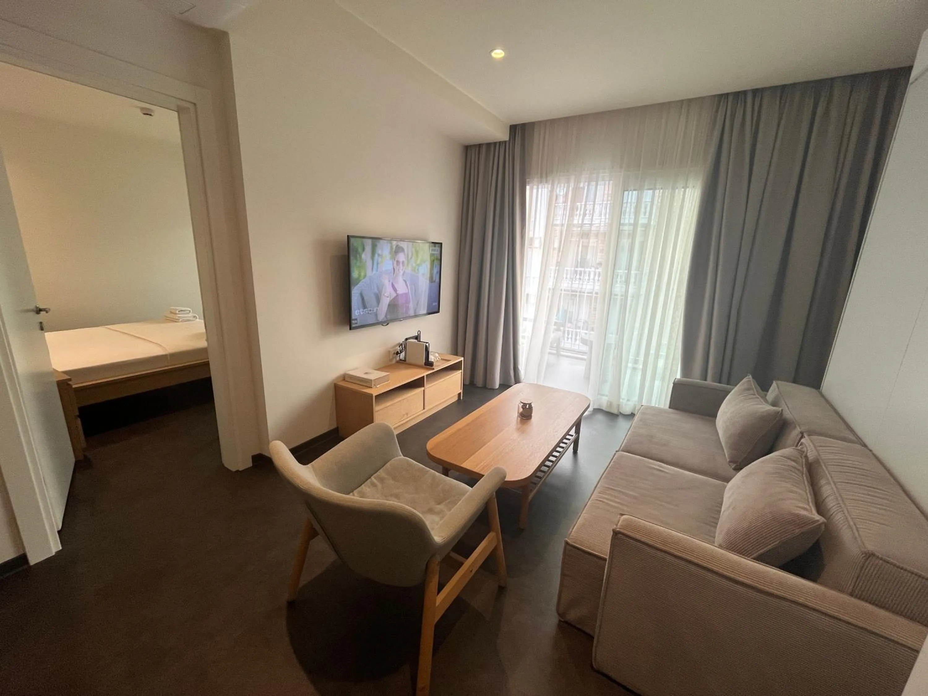 Seating area, Bed in House Of Marmaris