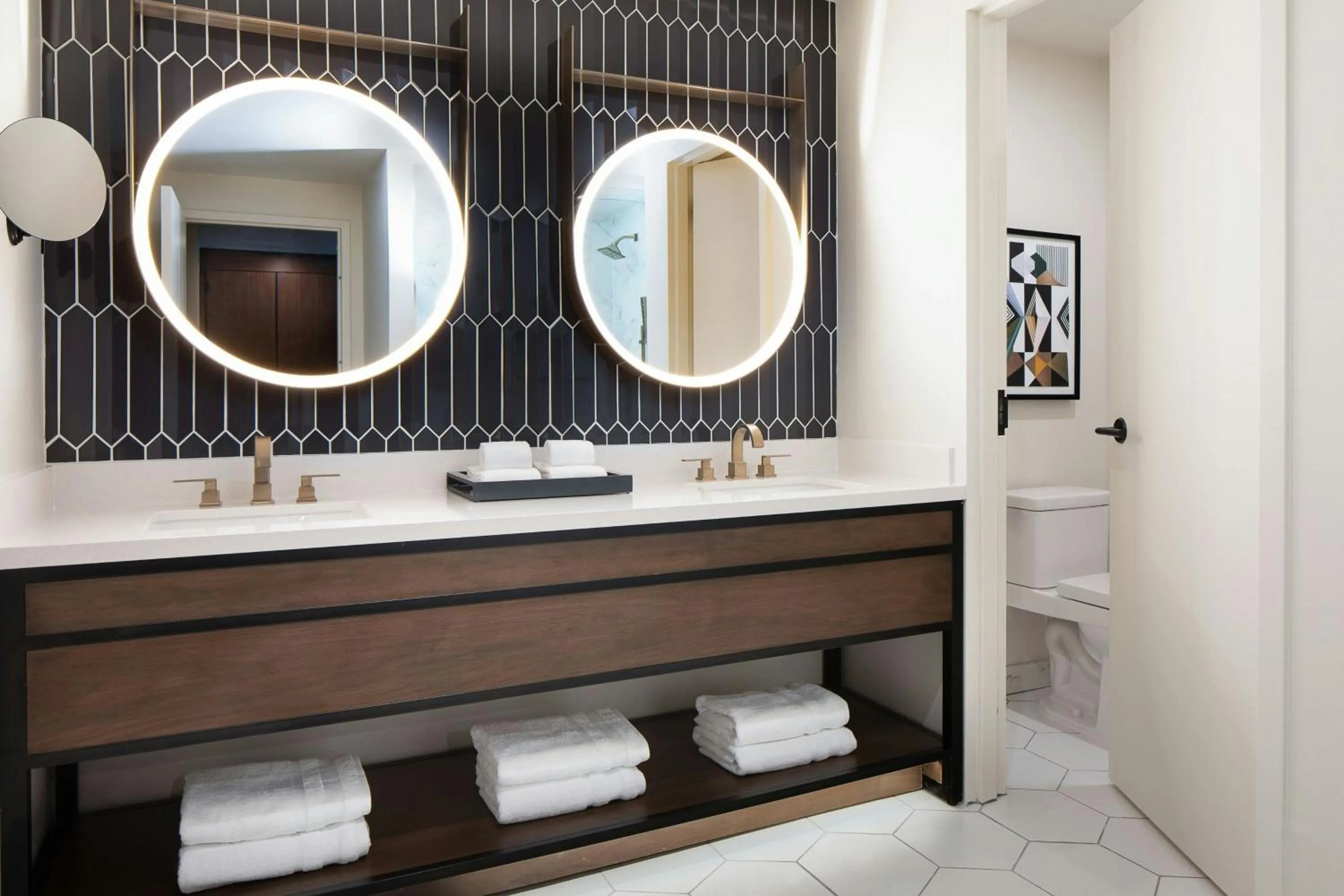 Bathroom in Le Meridien Fort Worth Downtown