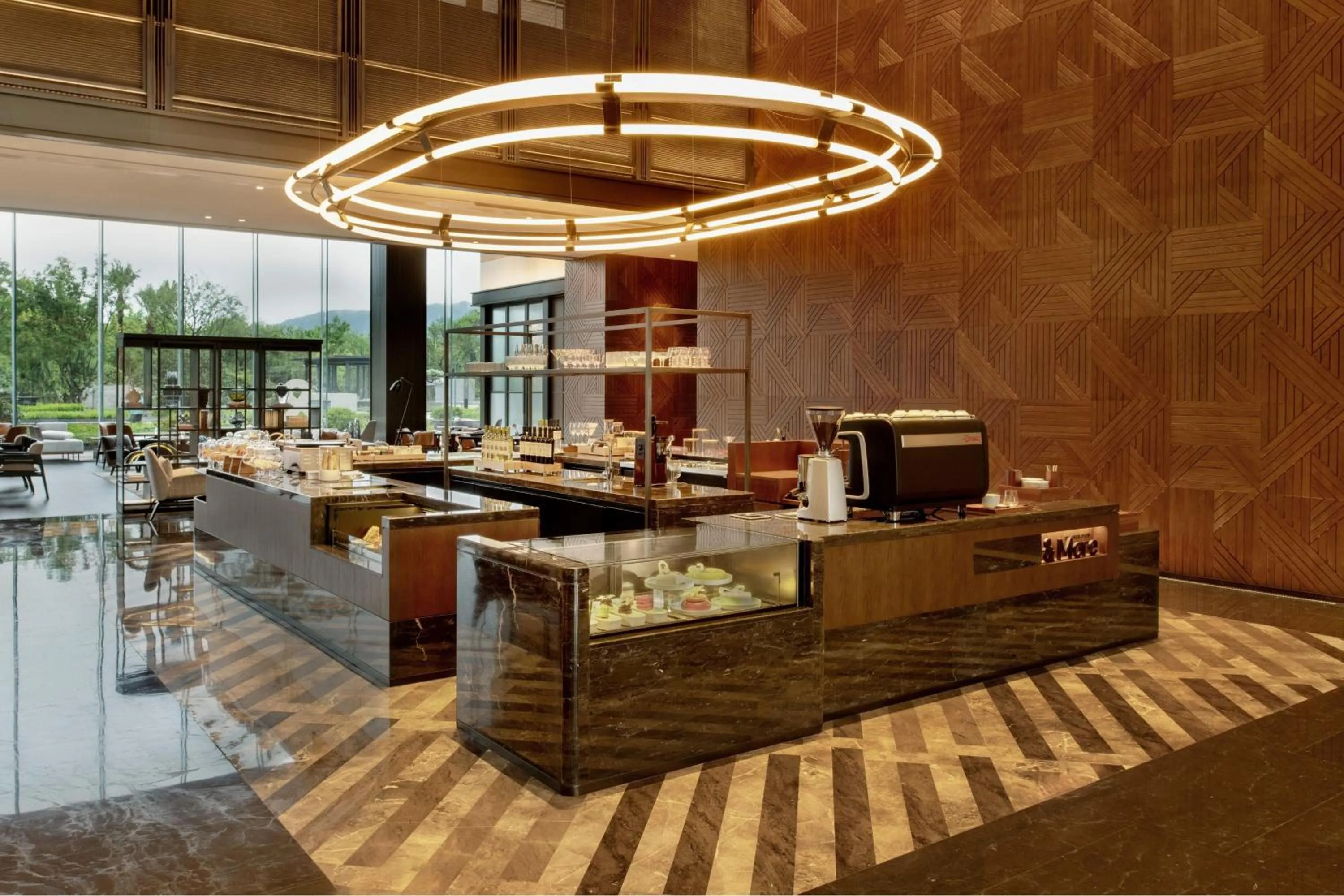 Restaurant/places to eat in Sheraton Taizhou