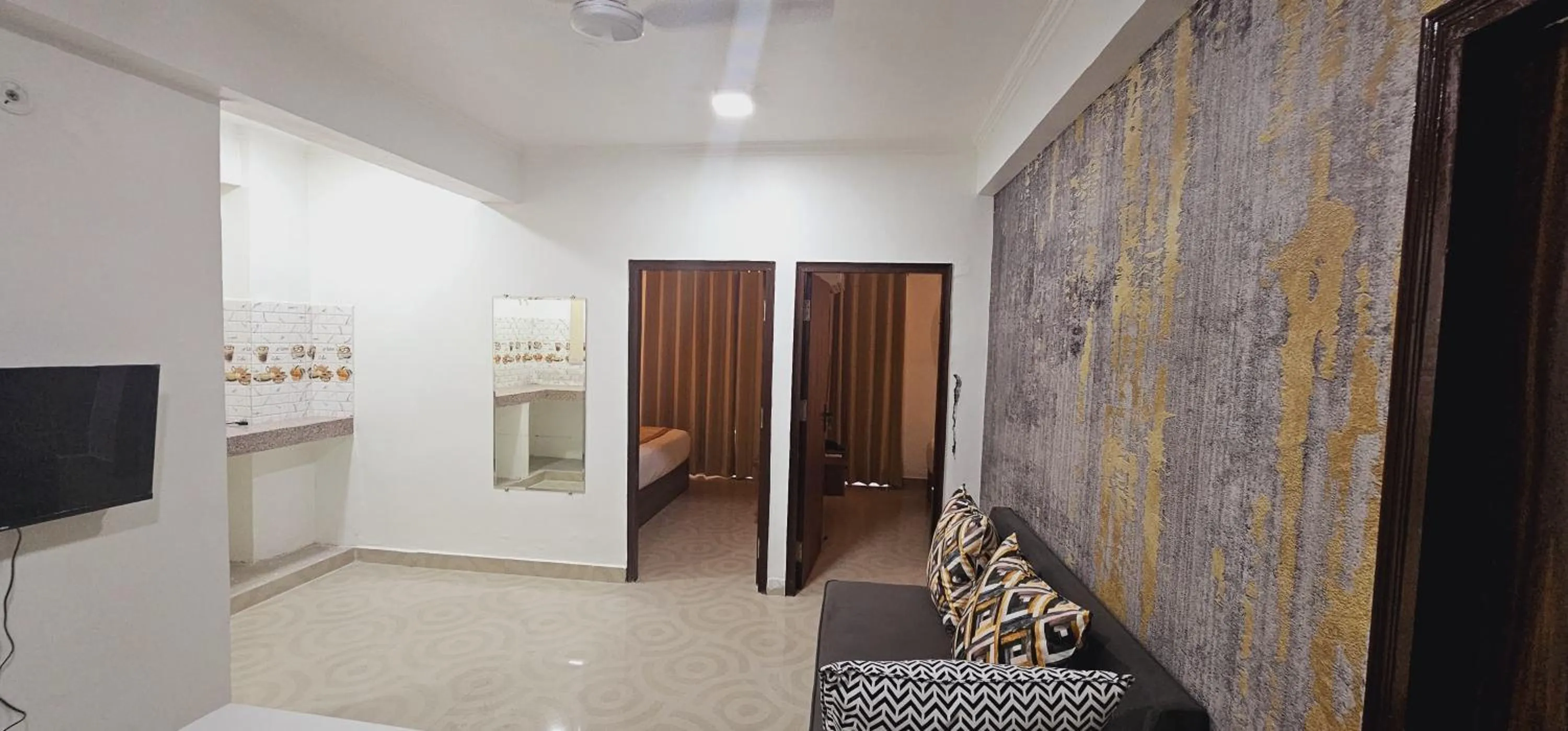 Kitchen or kitchenette in The Grand ND Resort- Kanha Tulsi Heights Behind Prem Mandir