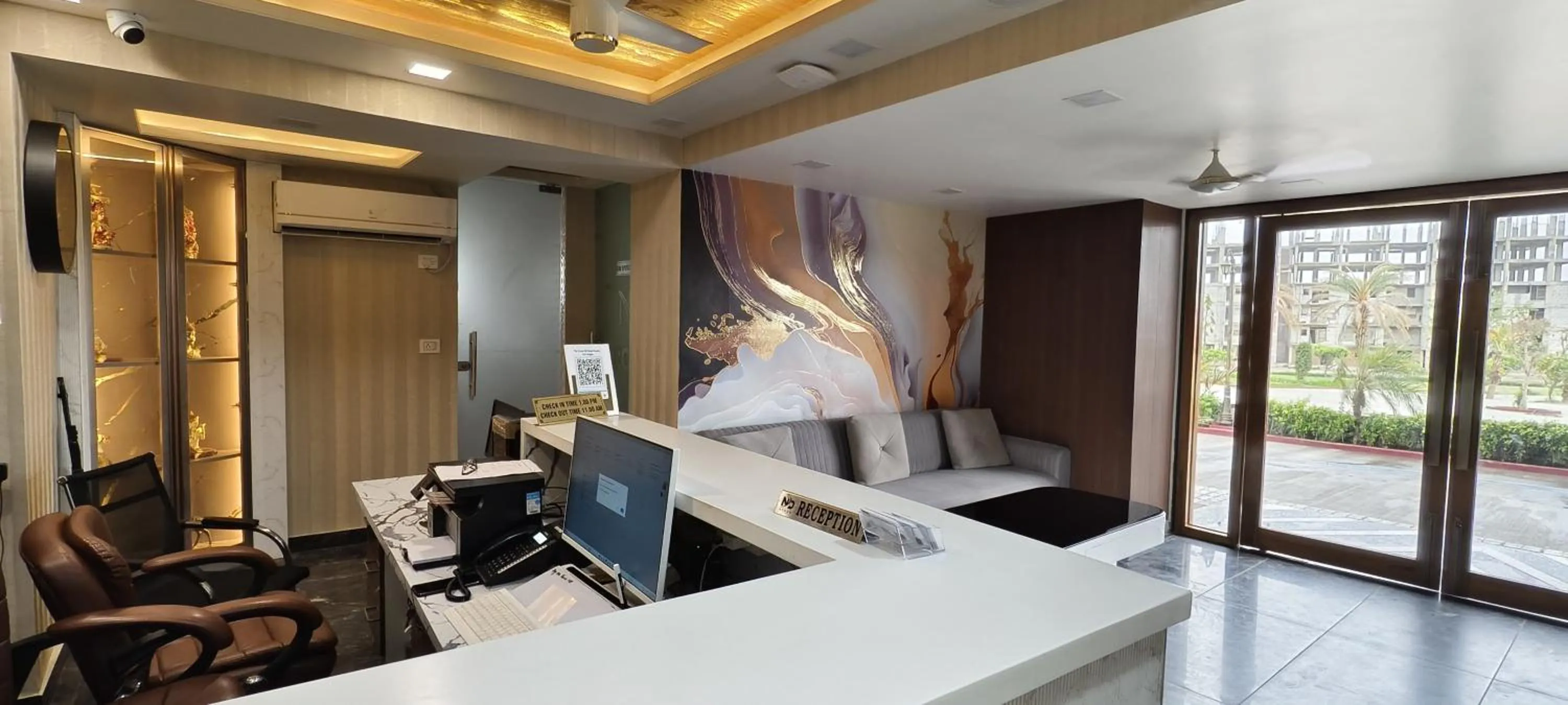 Lobby or reception in The Grand ND Resort- Kanha Tulsi Heights Behind Prem Mandir