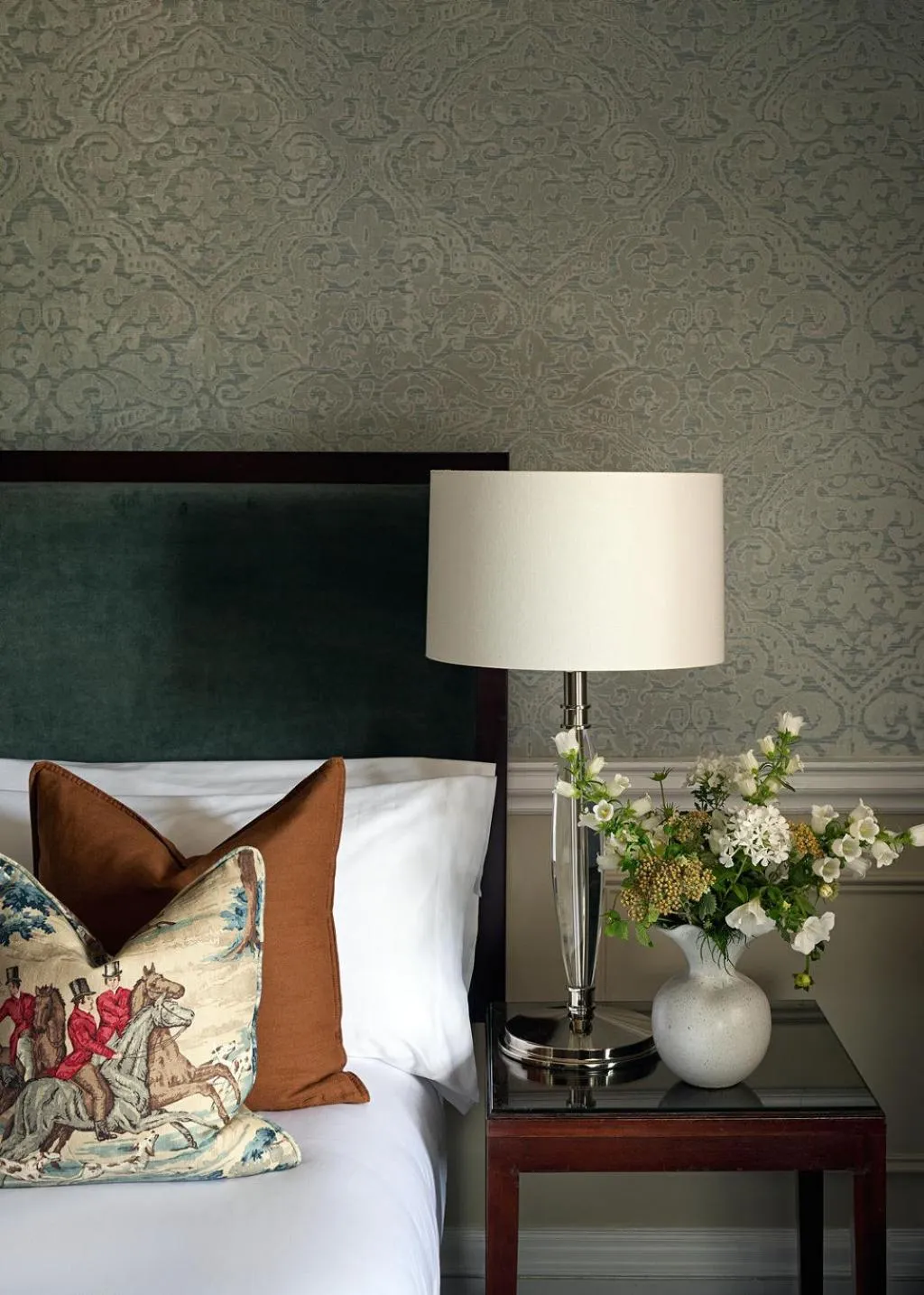 Bedroom, Bed in Chilston Park Hotel