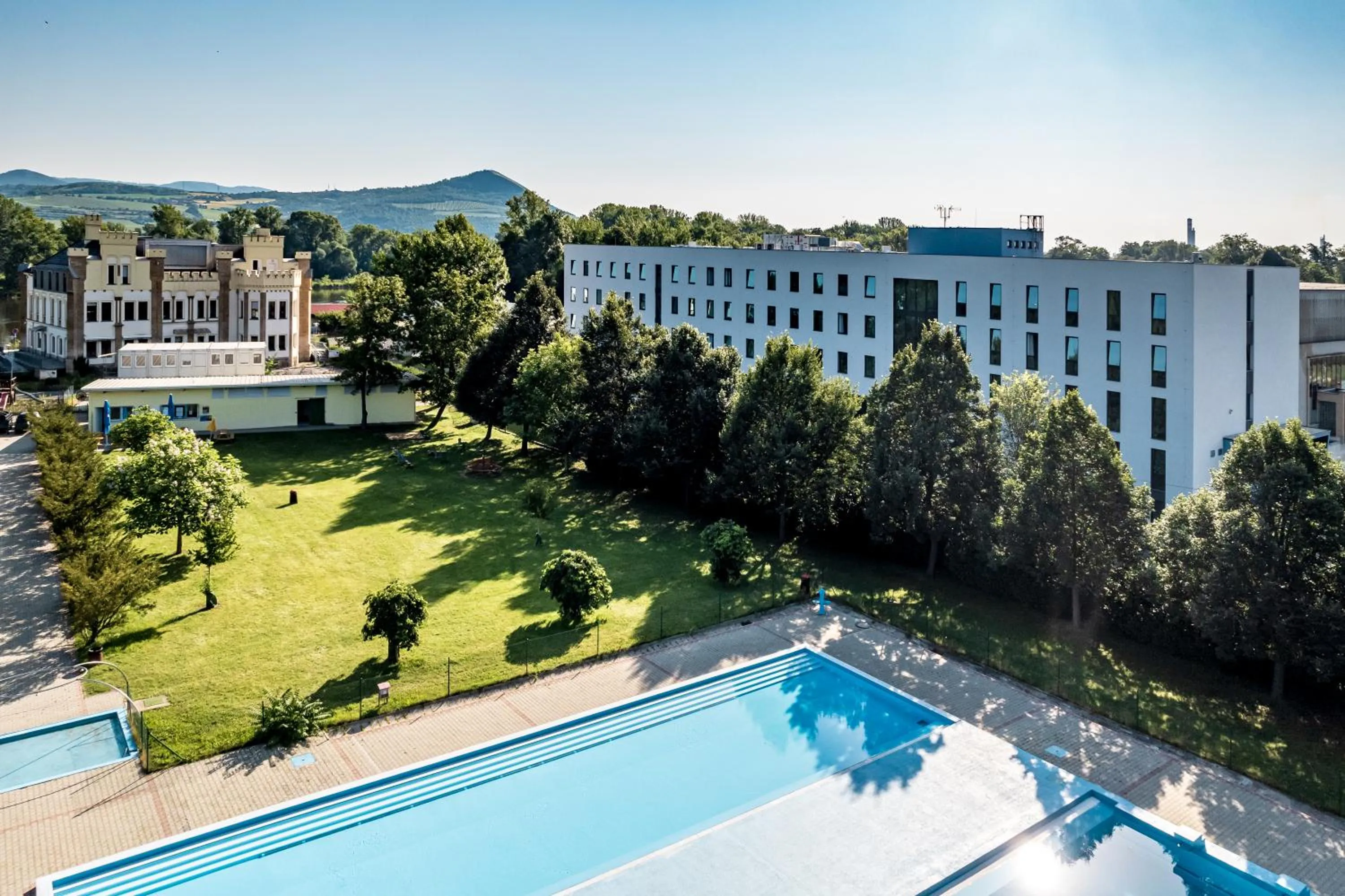 Hotel Active Stadium