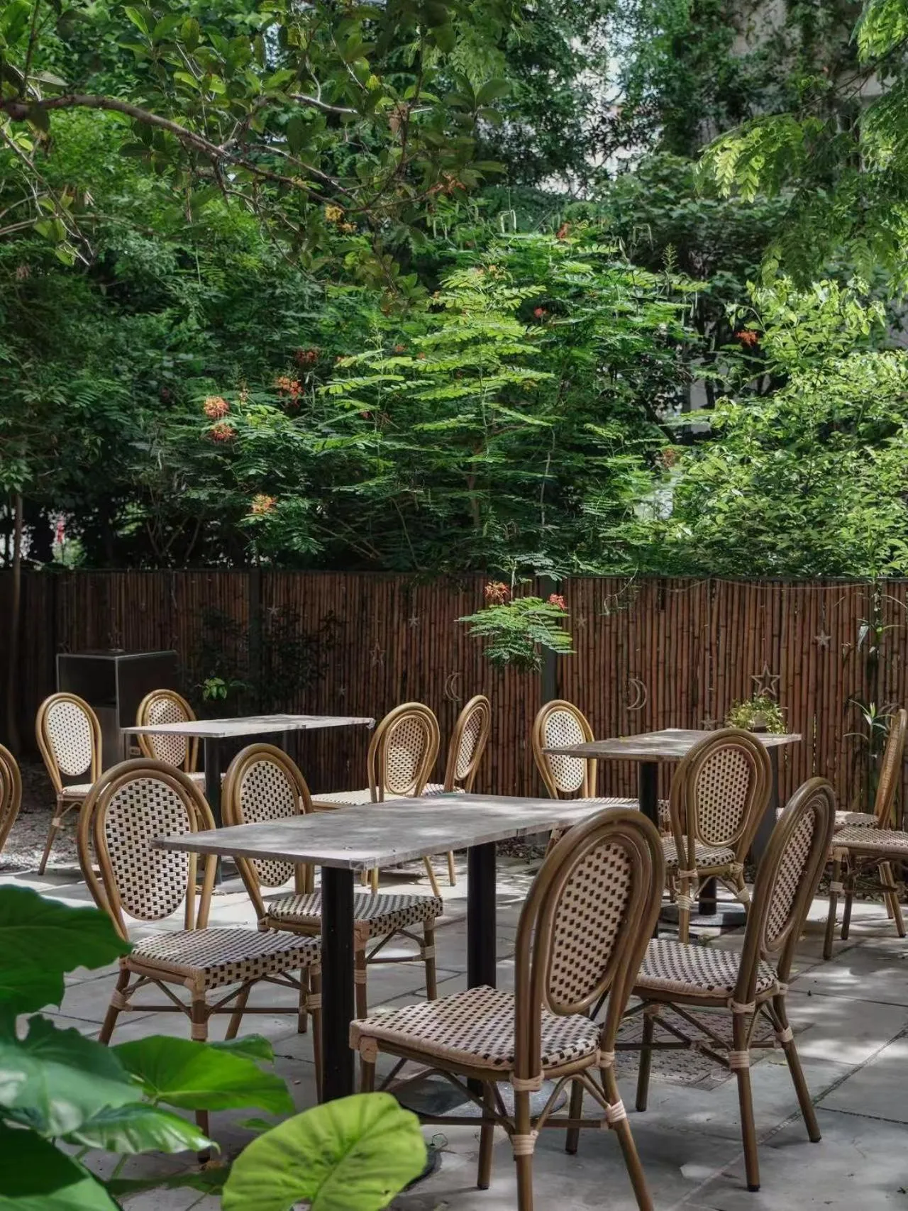 Dining area in Wutong Hotel Apartment Bao'an Center