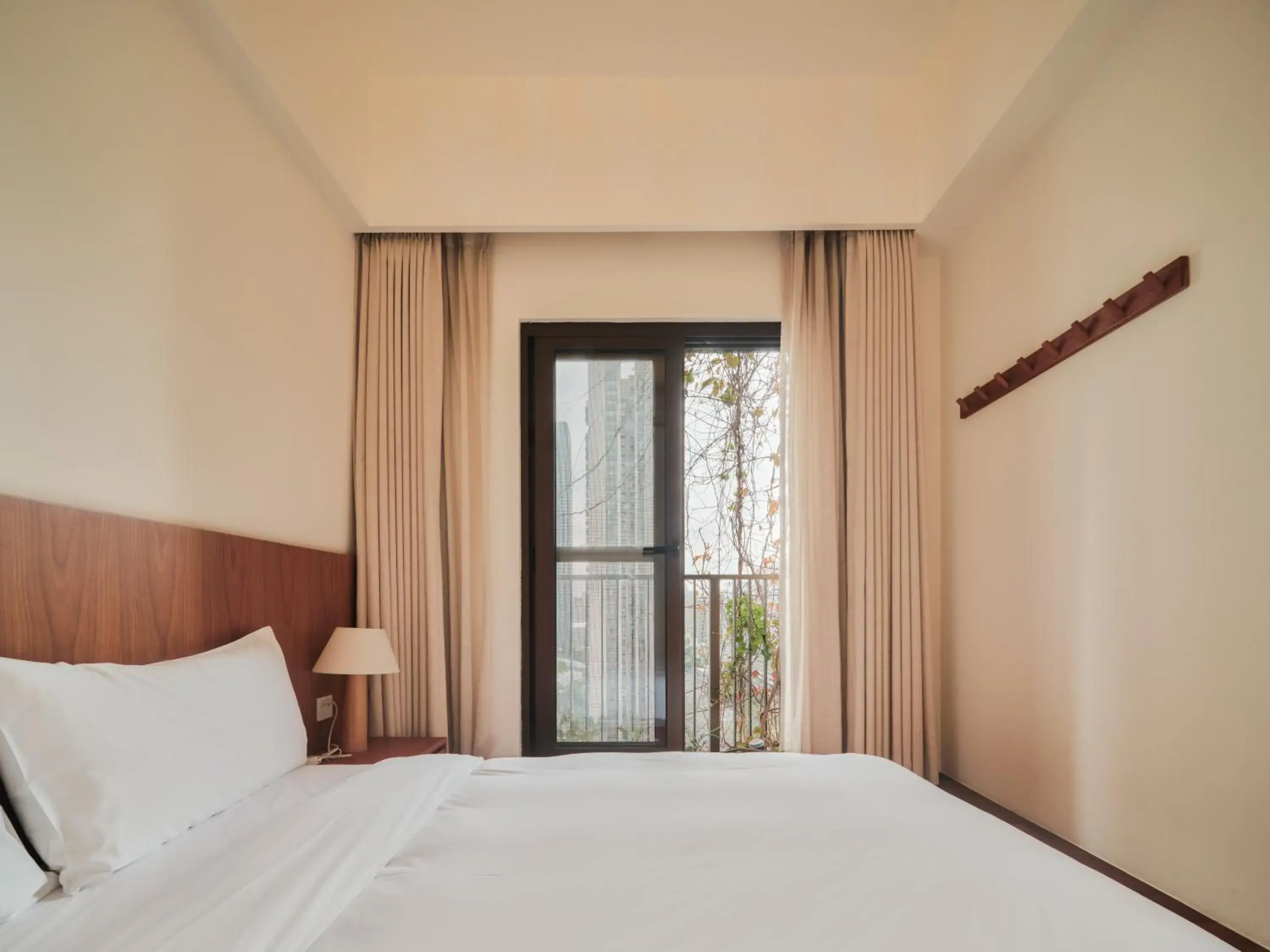 Two-Bedroom Suite in Wutong Hotel Apartment Bao'an Center Two-Bedroom Suite in Wutong Hotel Apartment Bao'an Center