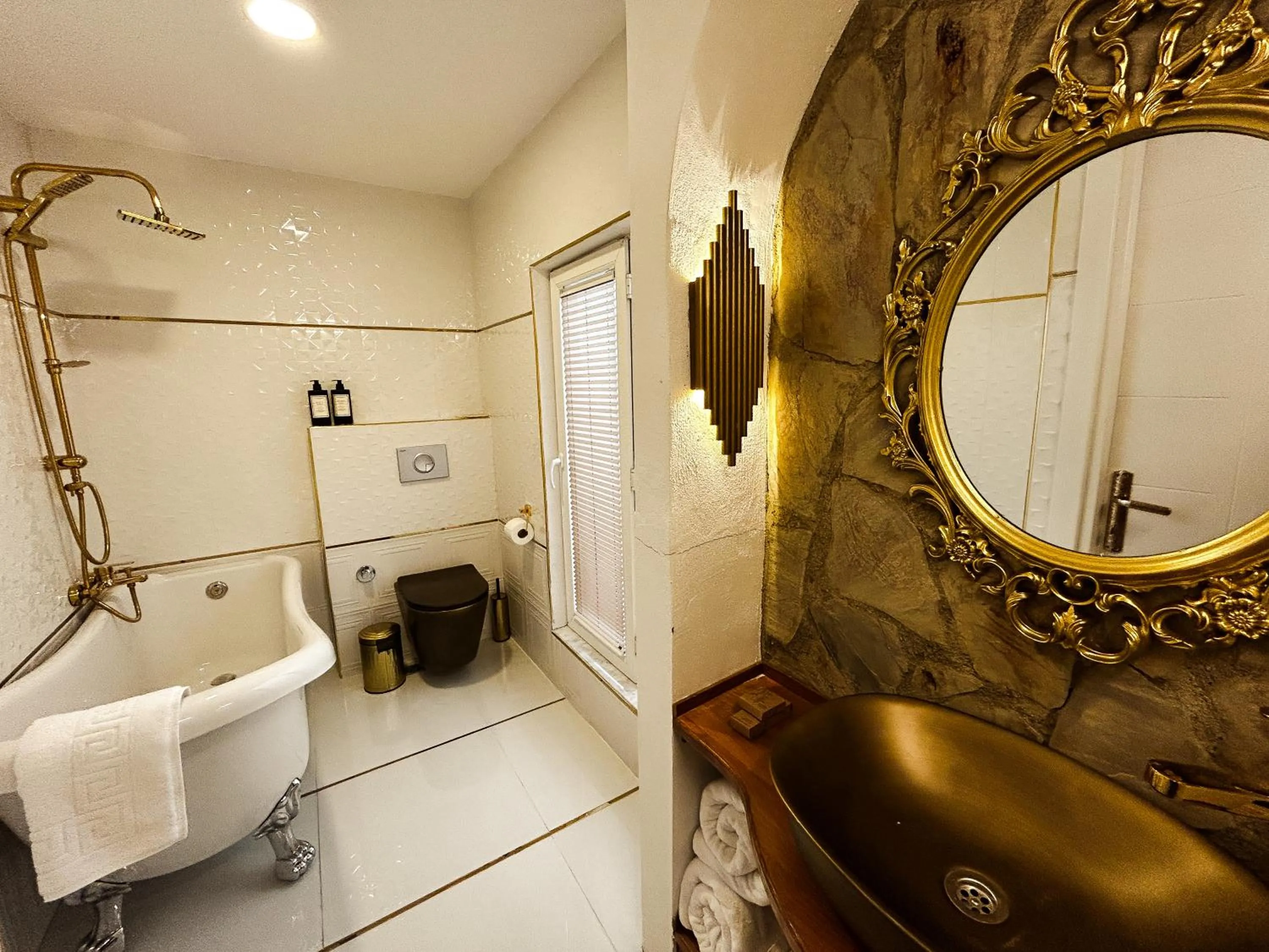 Bathroom in Portofino Urla Boutique Hotel