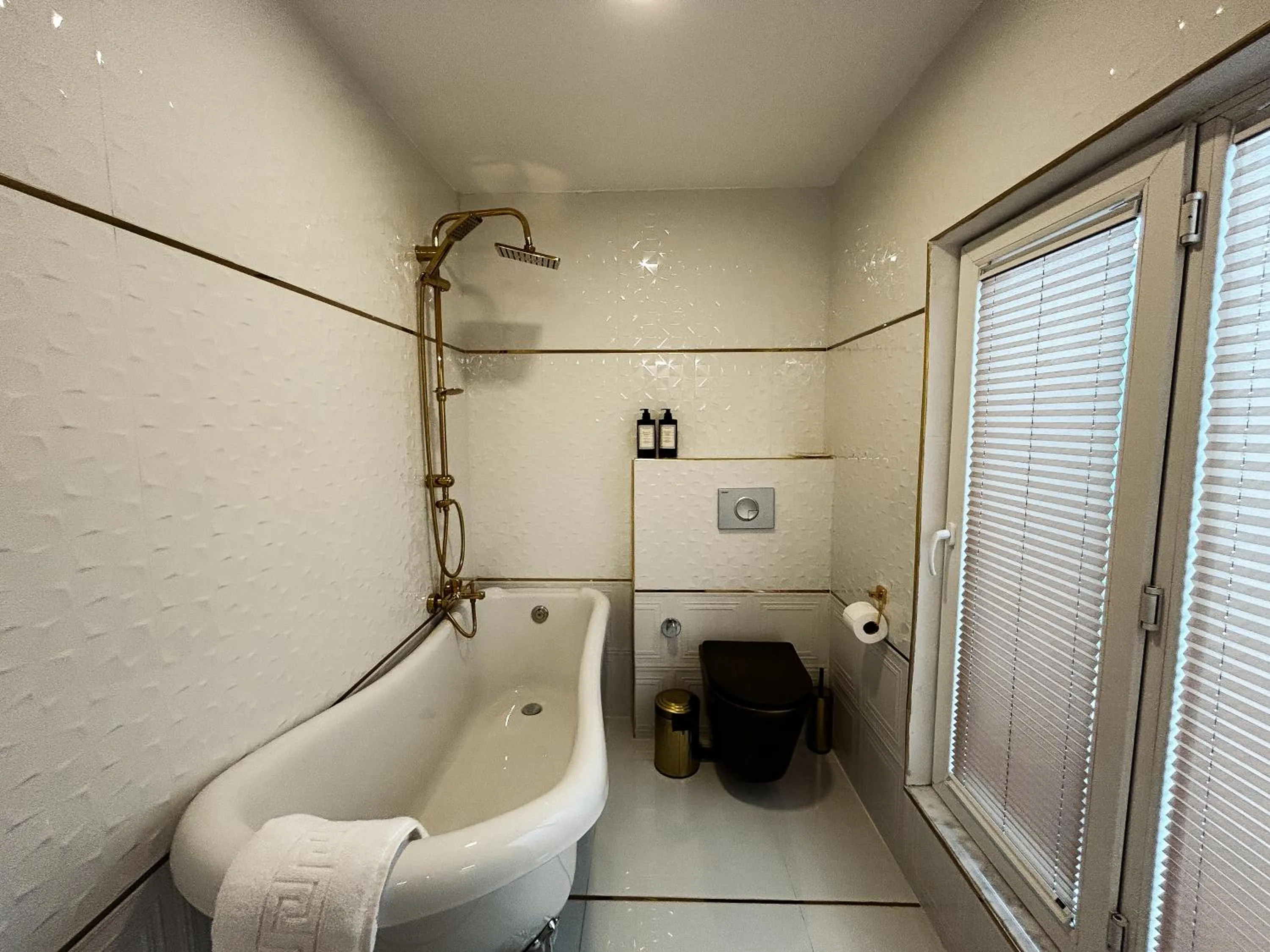 Shower in Portofino Urla Boutique Hotel