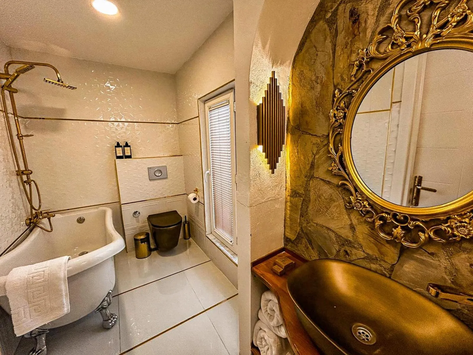 Shower in Portofino Urla Boutique Hotel