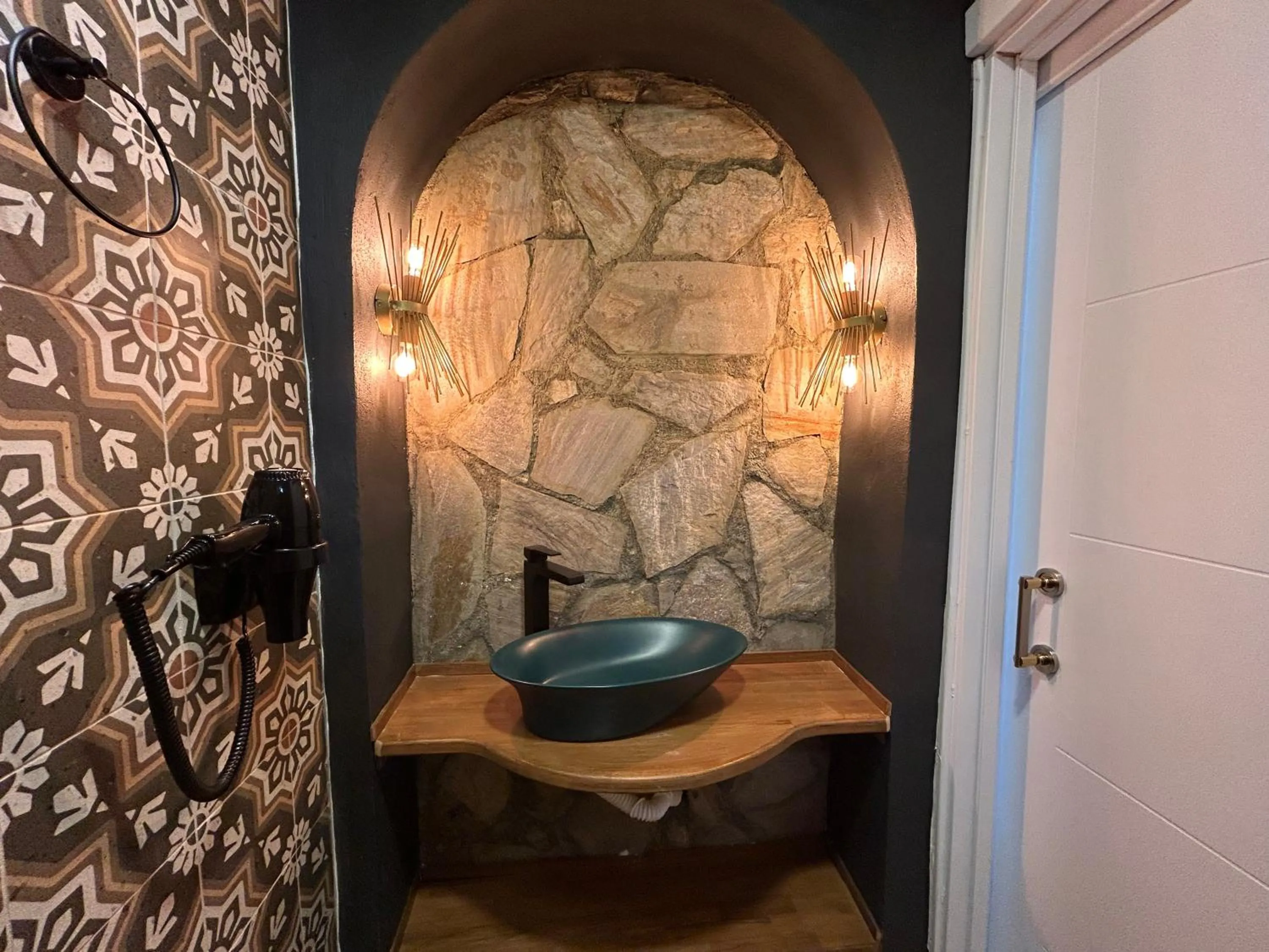 Toilet in Portofino Urla Boutique Hotel